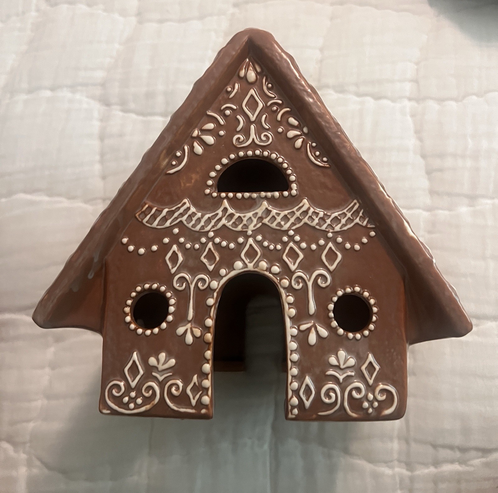 Pottery Barn GINGERBREAD VILLAGE HOUSE Medium A-Line 7.5″ H