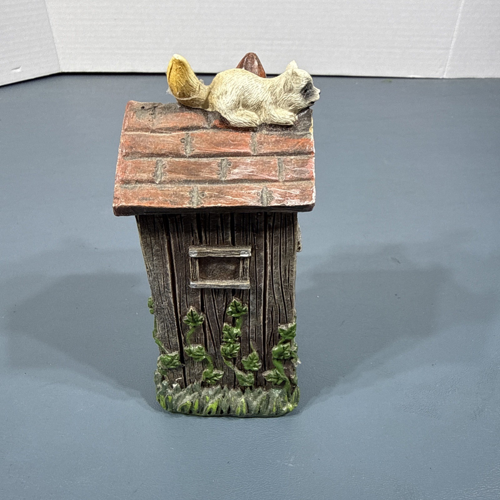 Vintage Out House Racoon on Roof Resin 5″ Tall