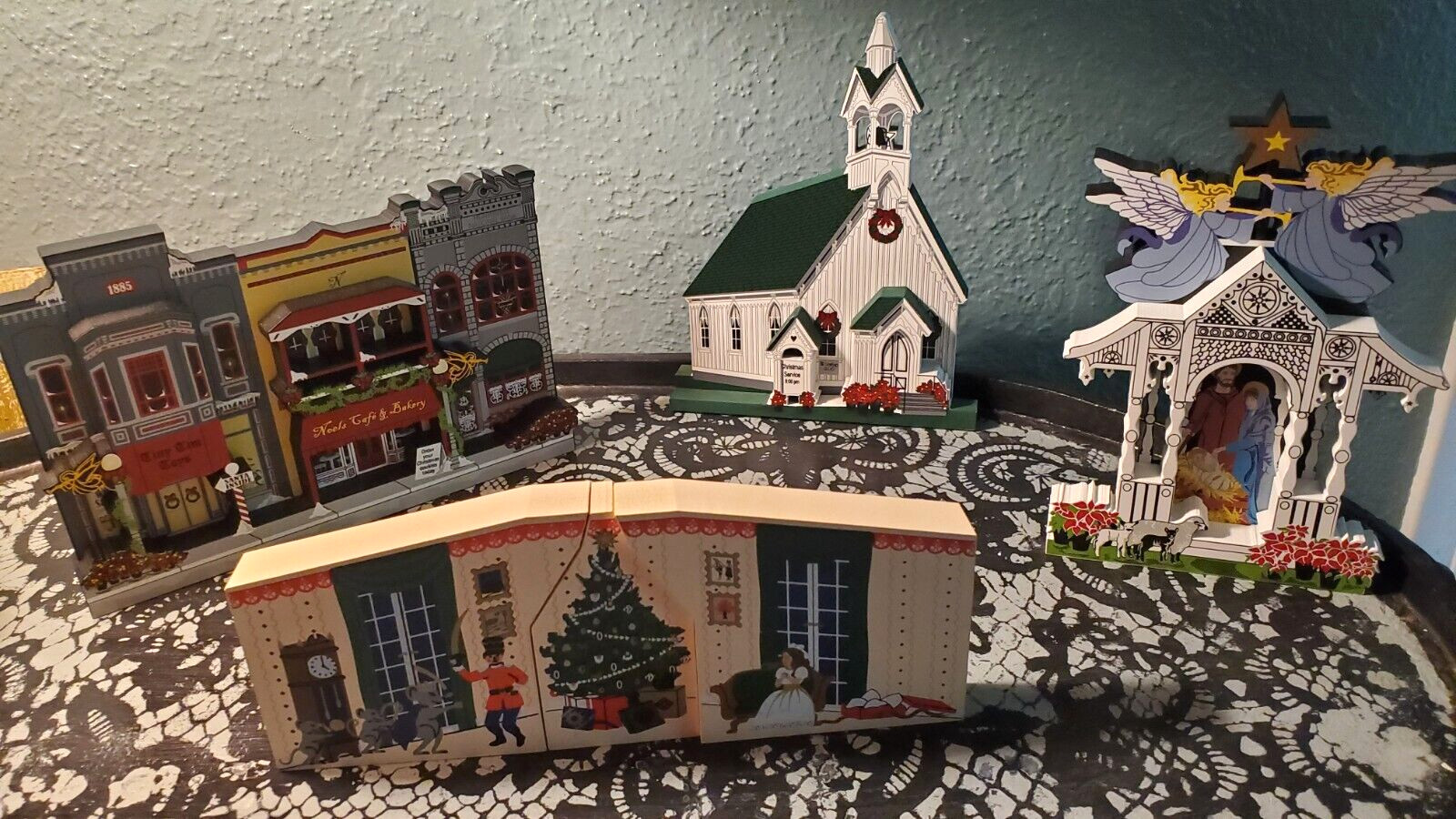 VTG SHELIA’S Christmas Set 4 Celebration in Town Include Nativity Hand Made USA