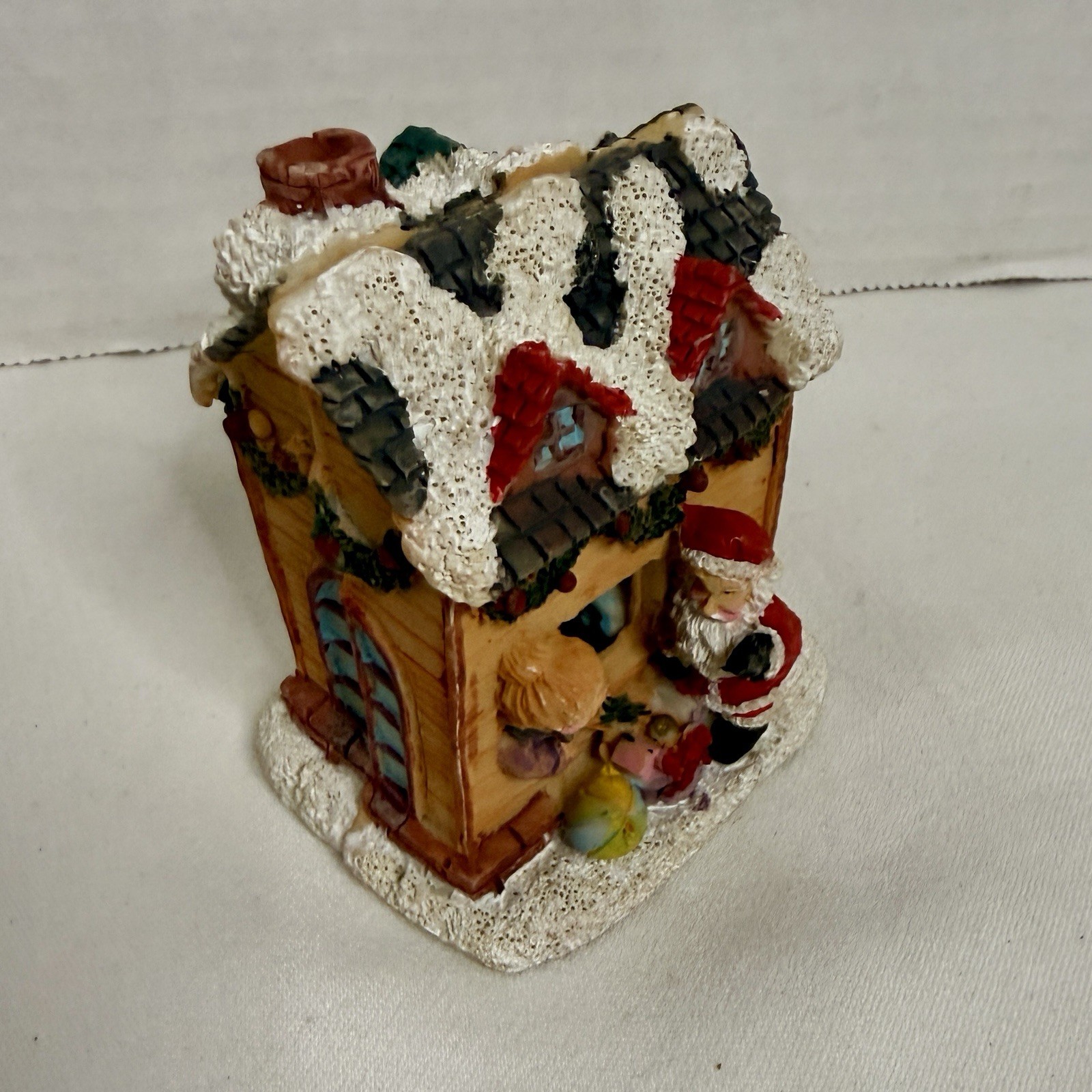 Christmas House Resin Opens Bear Santa Decorating Tree Hinged Opening 3D