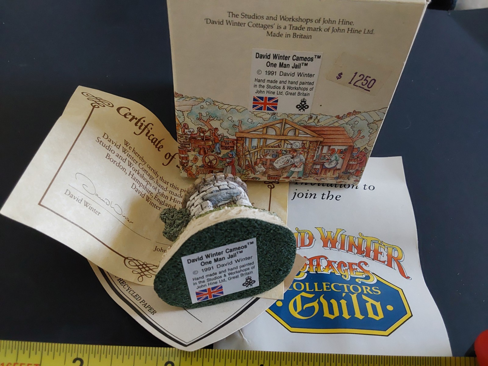 David Winter Cameos One Man Jail 1991 John Hine Hand Painted Signed COA
