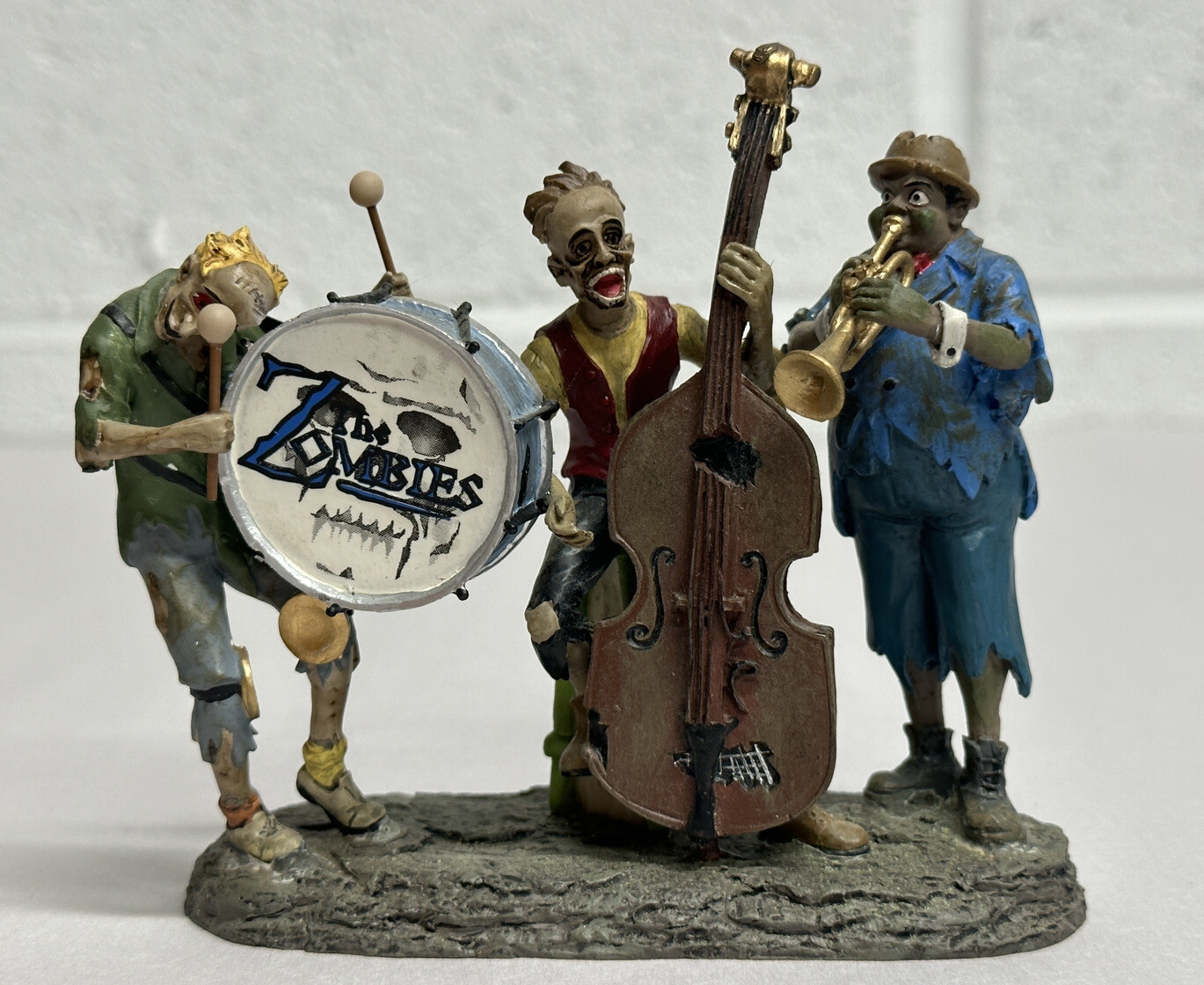 Department 56 Snow Village Halloween The Zombies Band 811779 / 2010