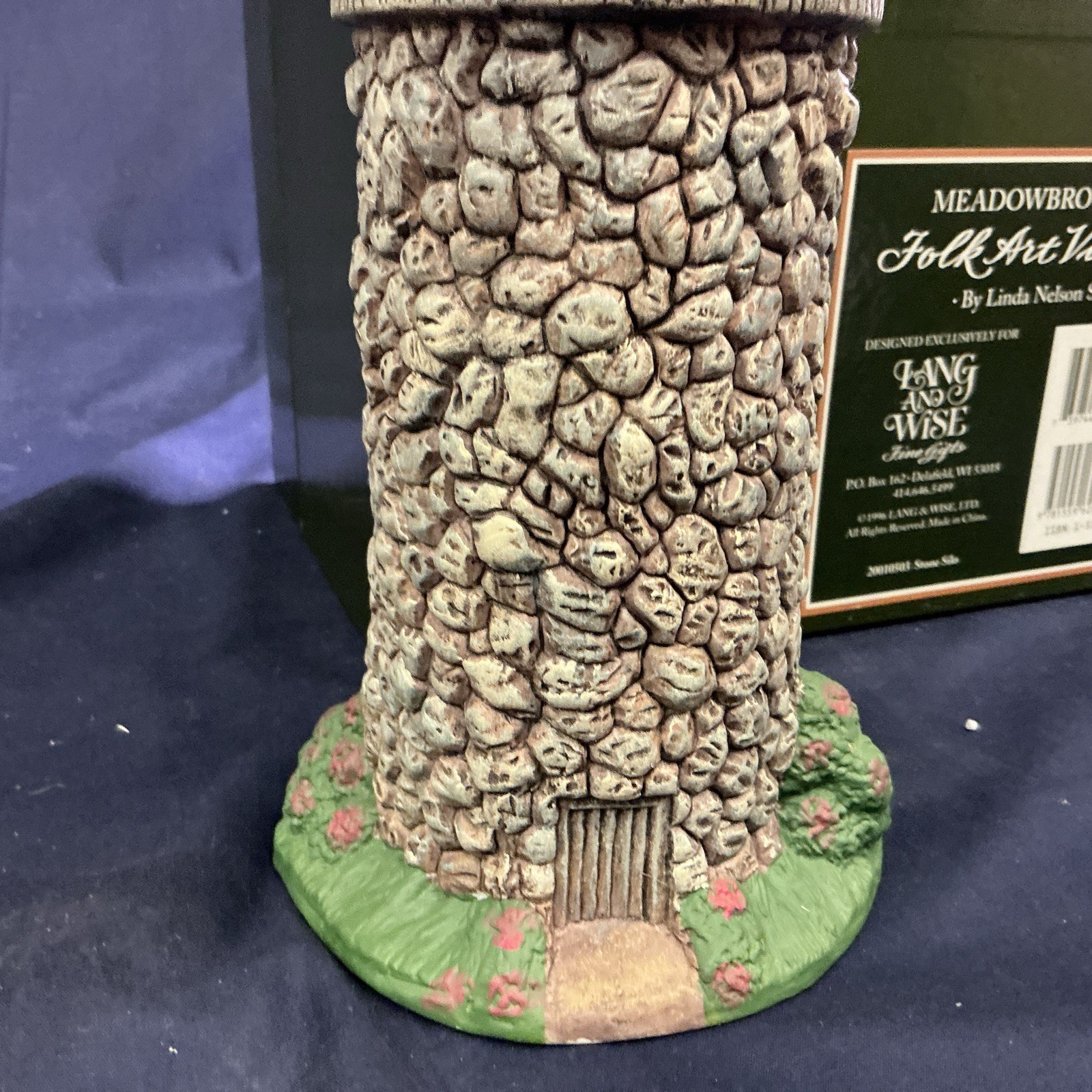 Lang and Wise 1st Edition Folk Art Villages Meadowbrook Farm Stone Silo 20010503