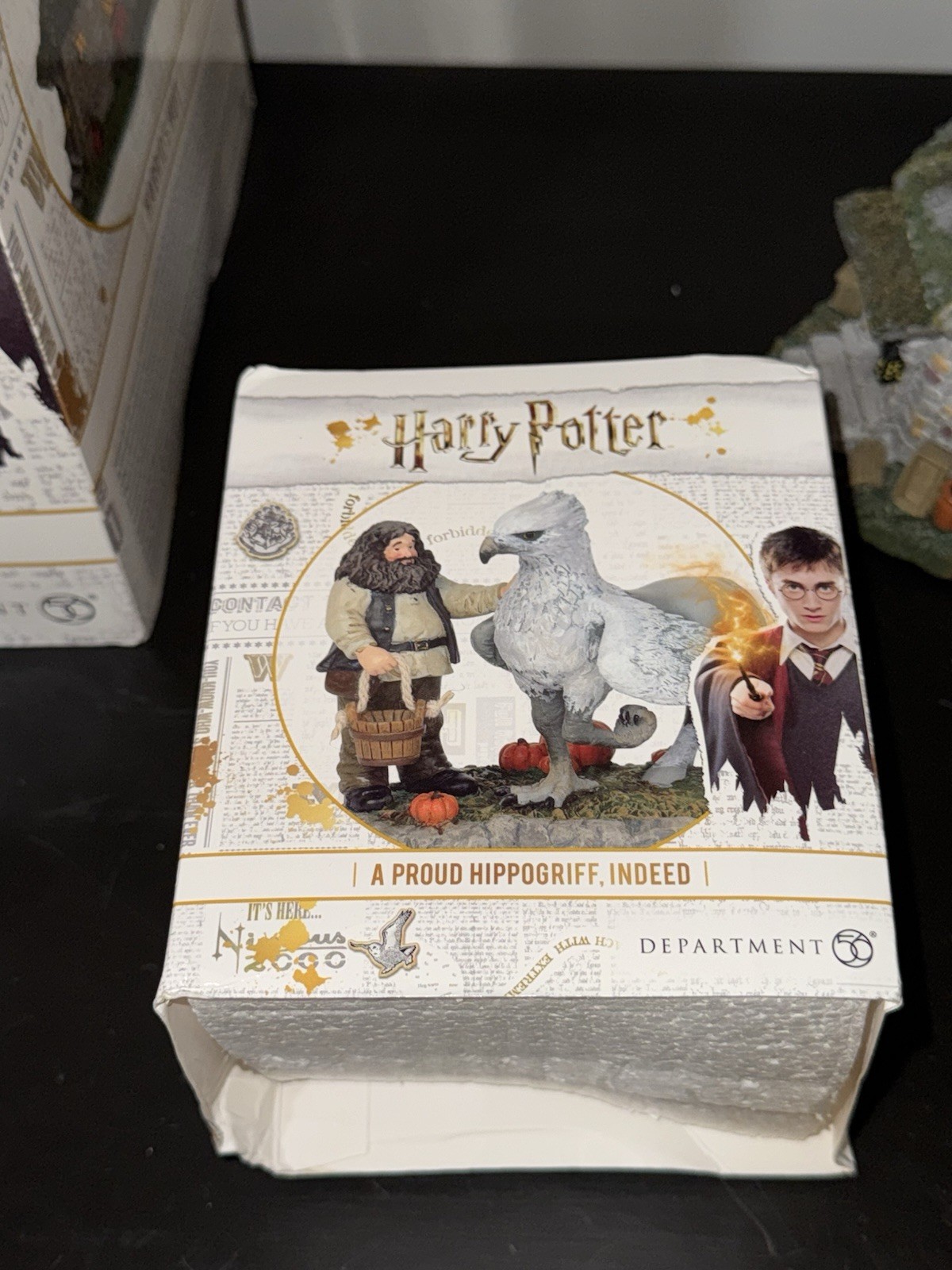 Harry Potter Village Department 56 Hagrid’s Hut & Buckbeak Figure-Retired & Rare