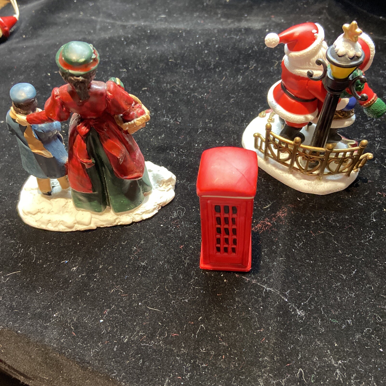 Lot Of 3 Christmas Village Pieces Telephone Booth, Mother And Son, Mr/mrs Claus