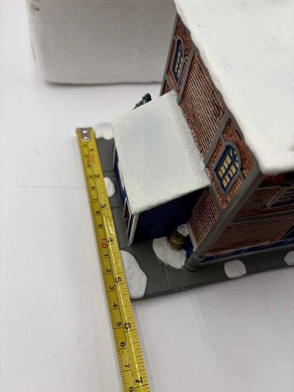 Hawthorne Village Chicago Cubs Card Shop Christmas Village Lighted Building