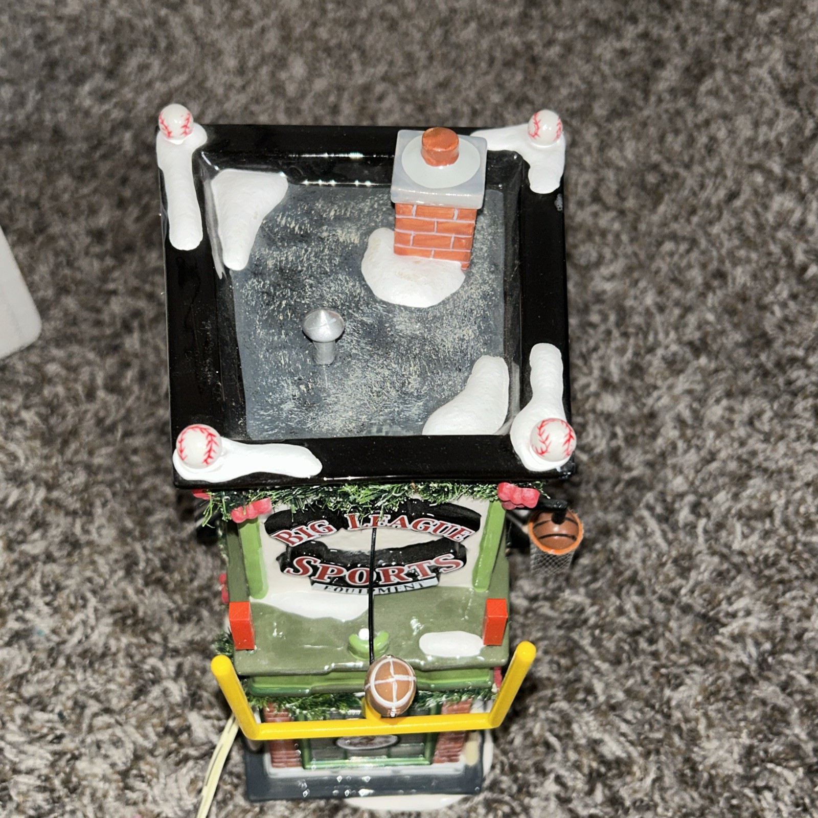 Department 56 The Original Snow Village – Big League Sports 2006