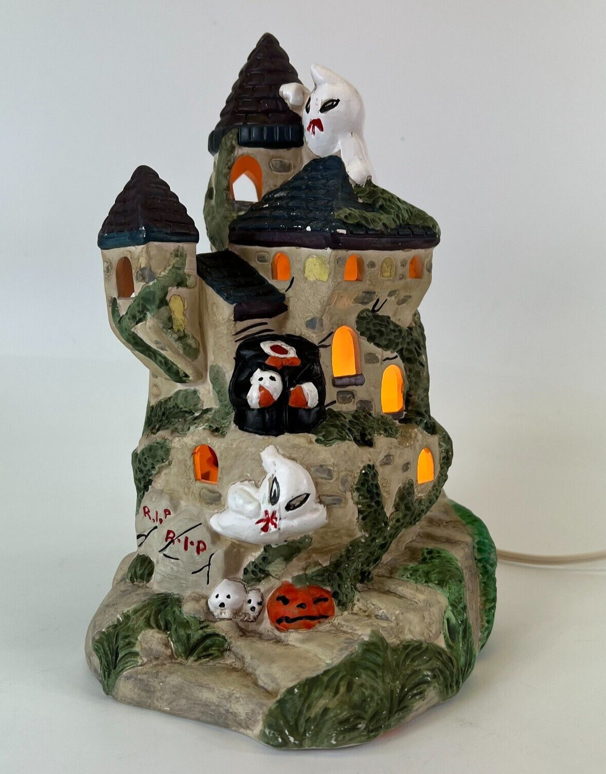 Vintage Pacific Rim Haunted House Ceramic Electric Light Ghosts RIP Headless Man