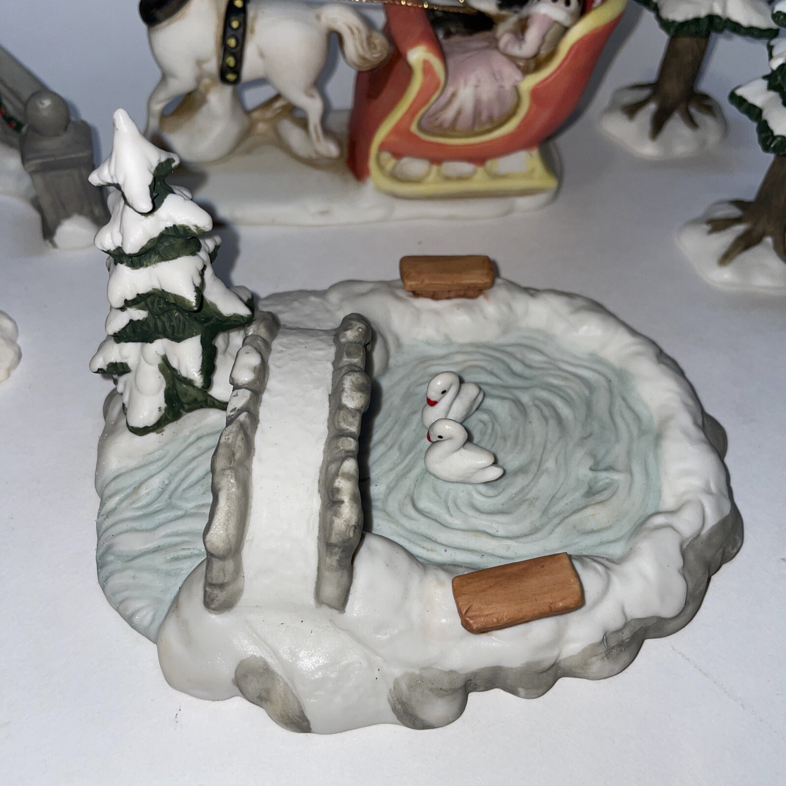 Vntg Traditions Christmas Handpainted Porcelain Village 59979 Replacement Pieces