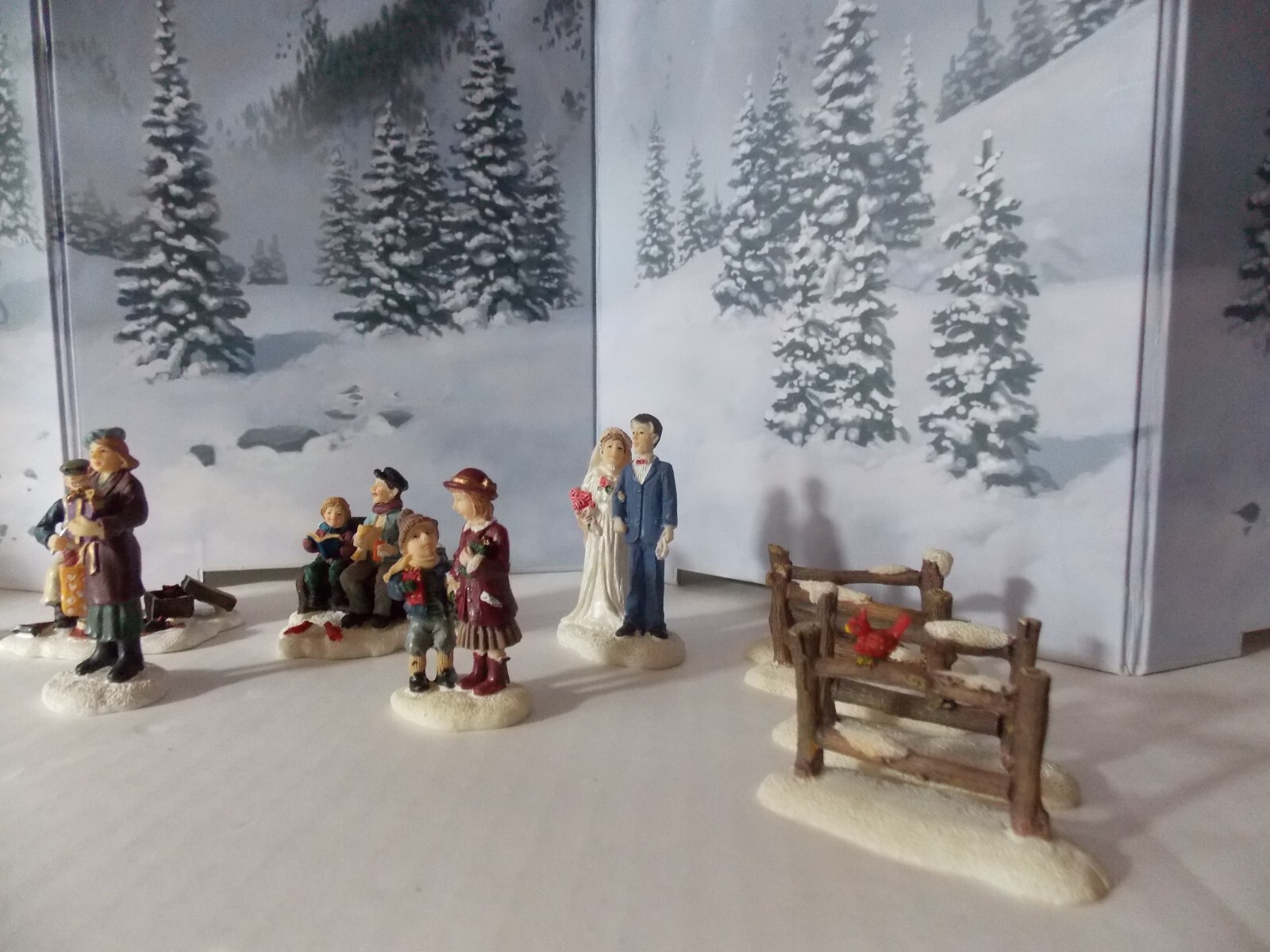 St Nicholas Square Village Accessory ~ Lot of (7) People Man Woman