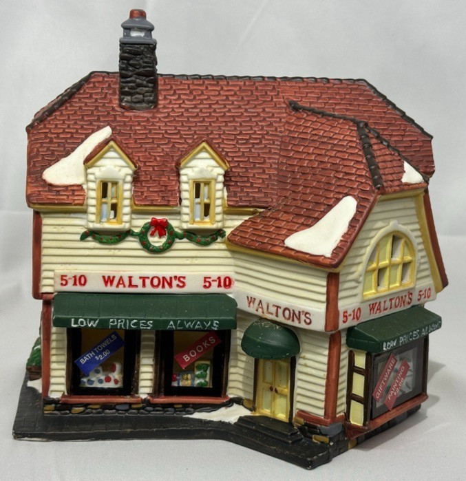 Walton’s 5&10 Collectors Edition Lighted House -P0369, Holiday Time est. 1950