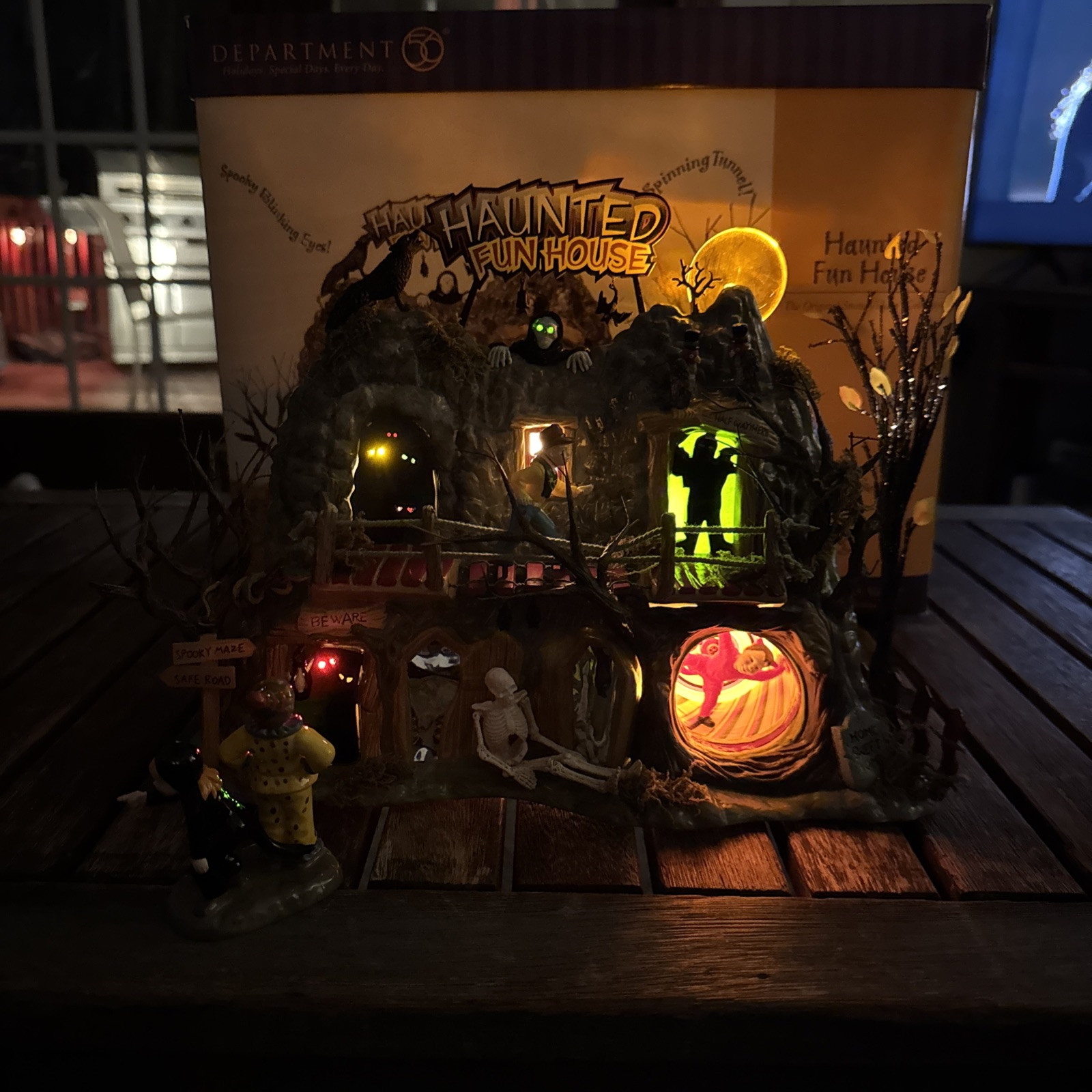 Department 56 Halloween Haunted Fun House W/ Accessories & Box, Retired, Works!