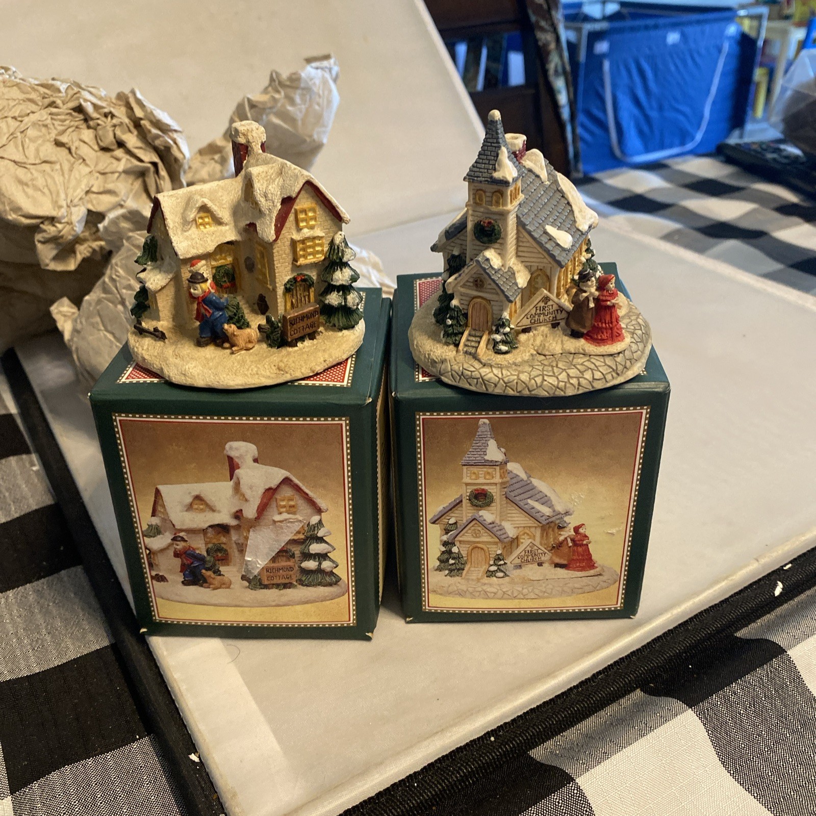 Crystal Falls Village Cottage And Chapel Houses Collectible 1995