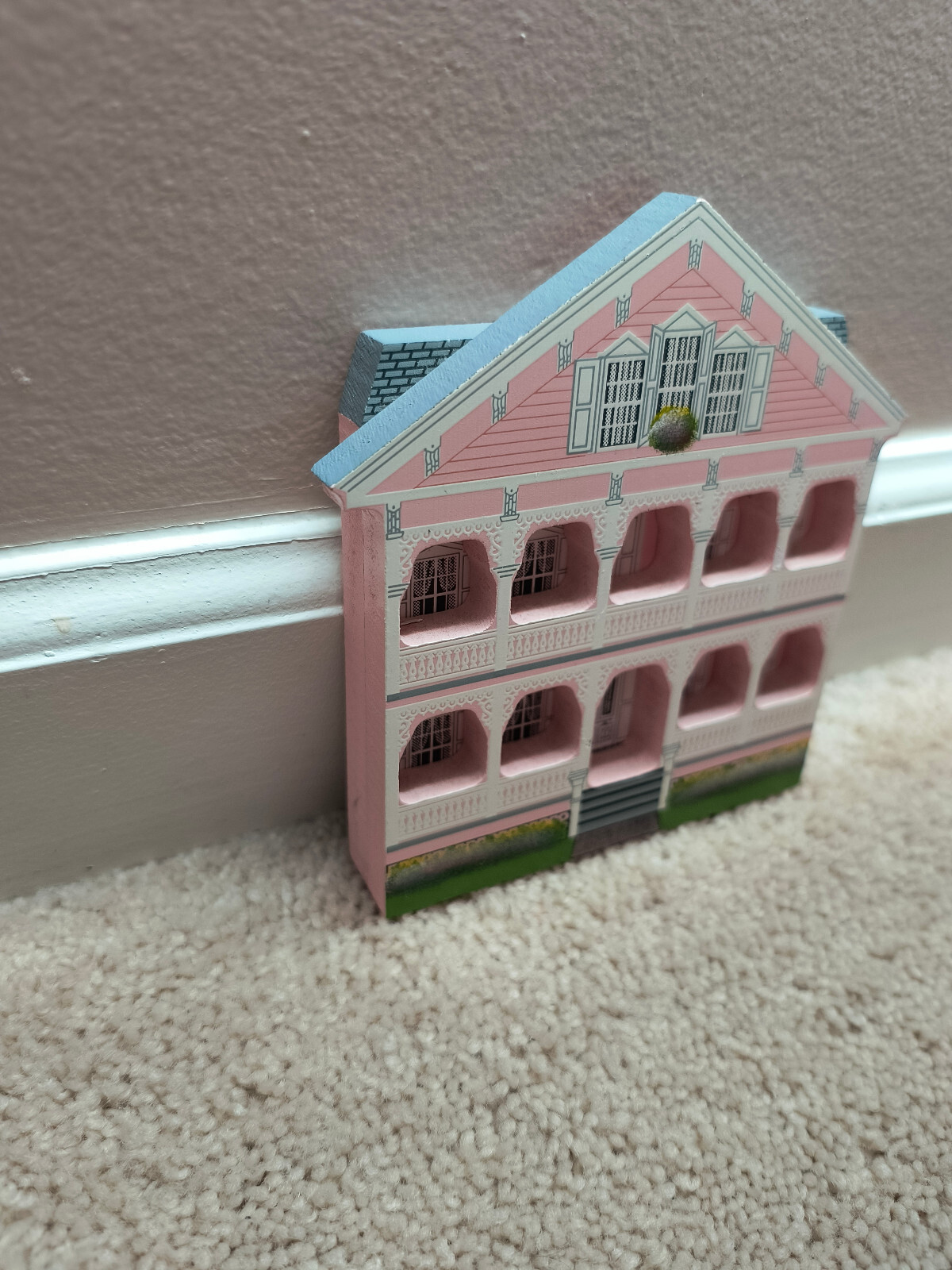 1995 Shelia’s Houses ILLINGSWORTH GINGERBREAD Key West FL Shelf Sitter #19868