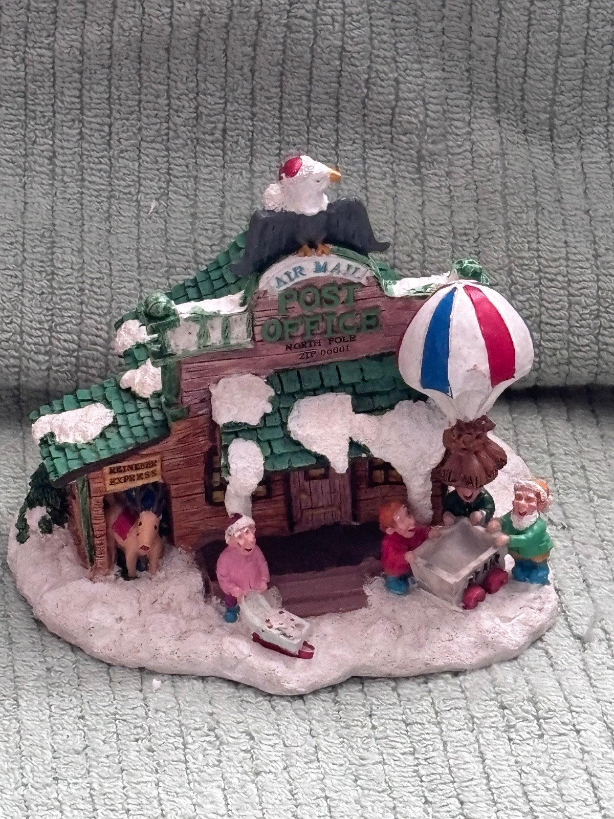 Vintage 1995 Santa’s Town at The North Pole Post Office #ST04
