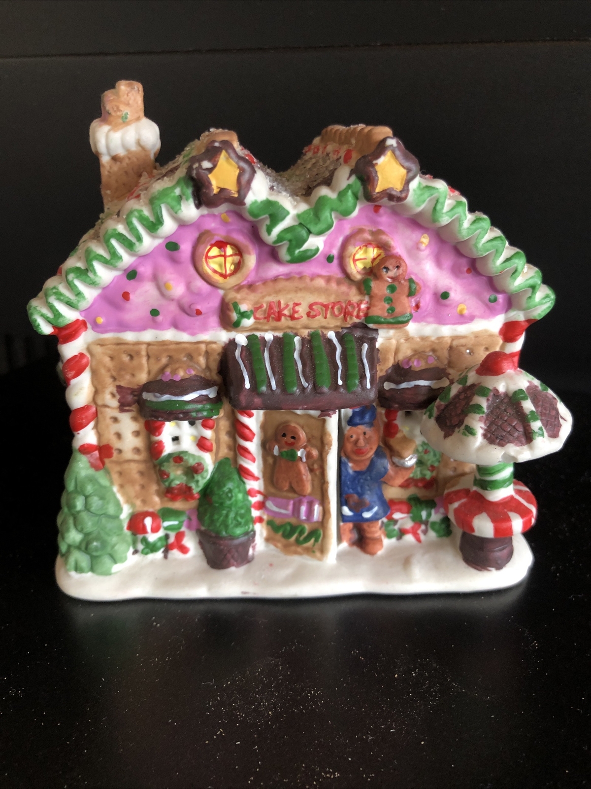 Gingerfrost Lane 2005 Cake Shop Christmas Collectible Village Holiday