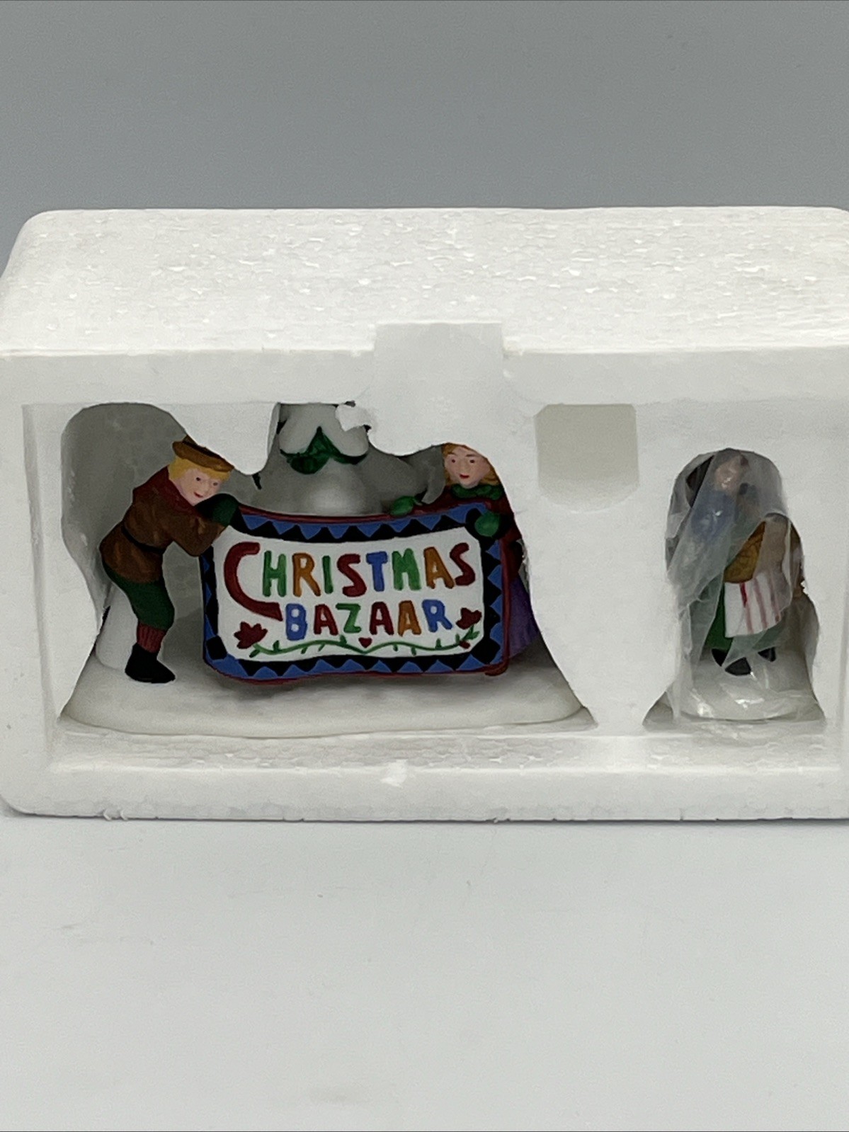Dept. 56 #56598 “CHRISTMAS BAZAAR…SIGN” Set Of 2 IN BOX HERITAGE VILLAGE