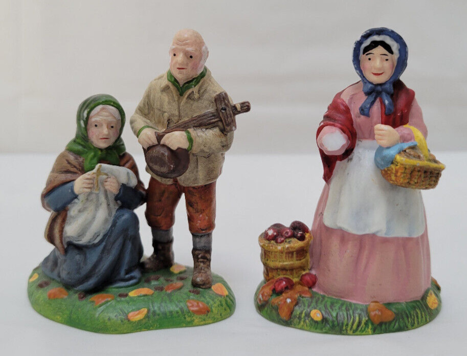 Dept 56 Dickens Village All Hallow’s Eve Accessory BEGGING FOR SOUL CAKES #58412