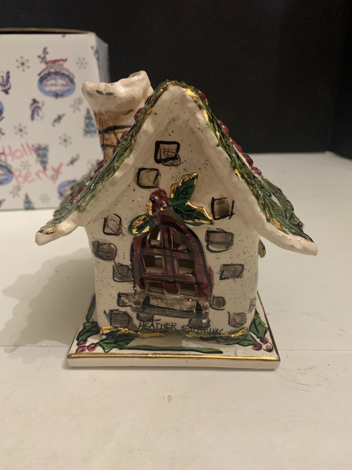 2000 Blue Sky Christmas Collection Holly Berry Tealight House Heather Goldminc