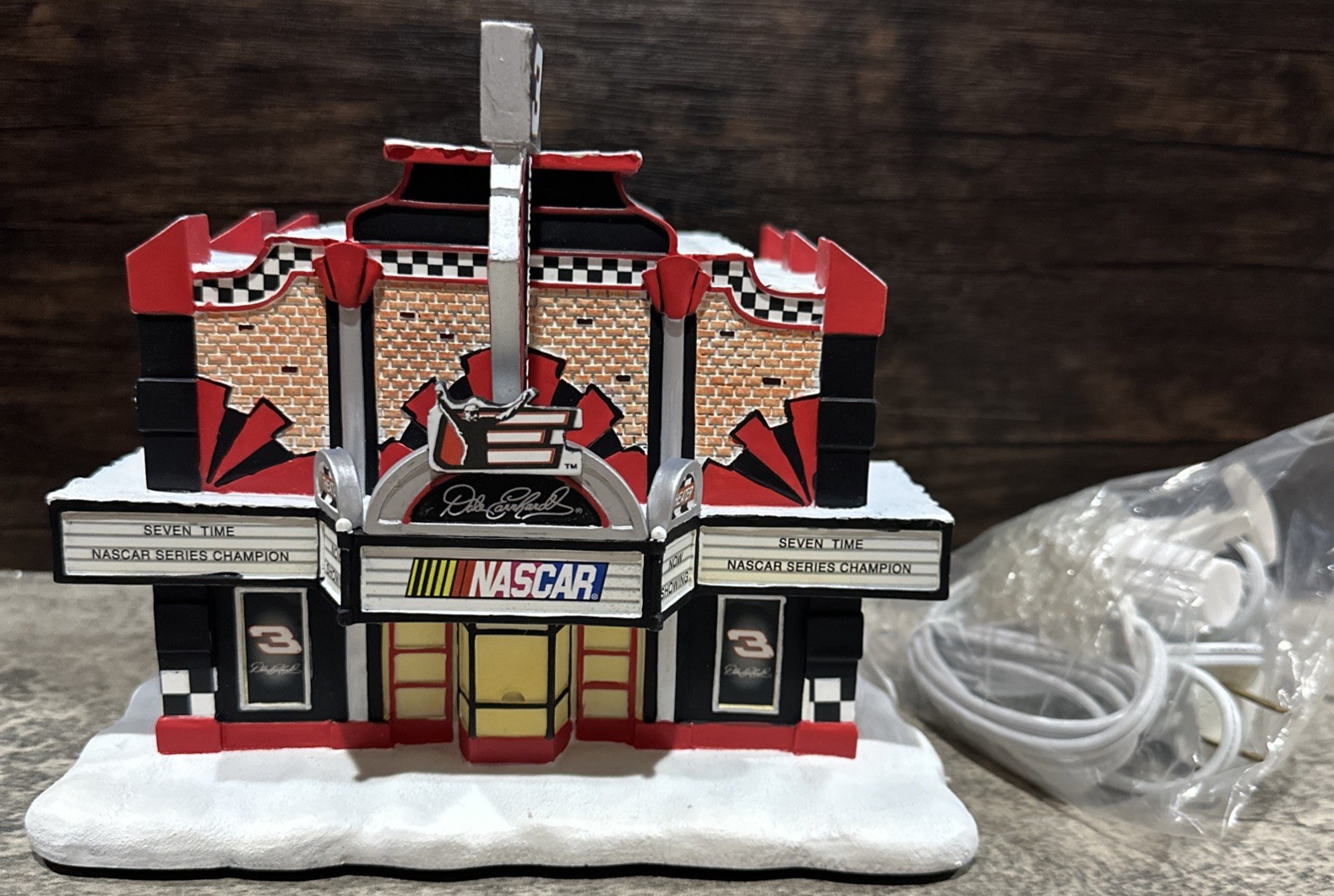 2007 Dale Earnhardt Nascar Checkered Flag Theatre Hawthorne Village Christmas