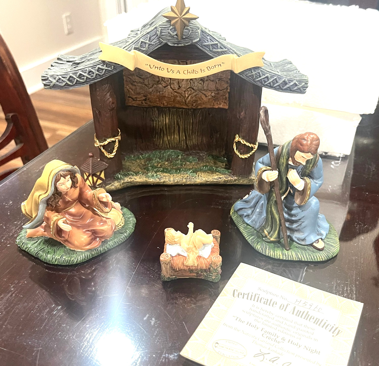 Thomas Kinkade The Holy Family & Holy Night Creche, Nativity Garland Hawthorne
