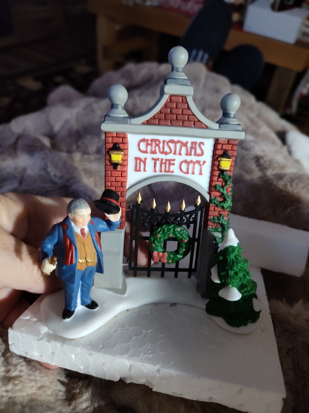 Department 56 A Key To The City Heritage Village Christmas