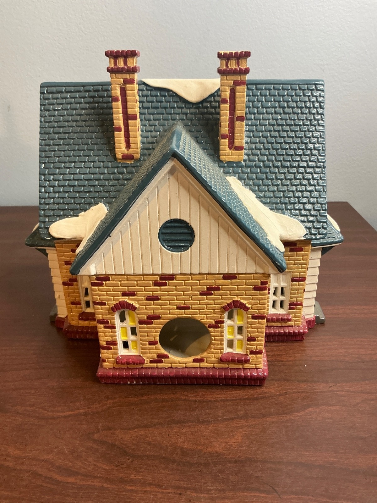 Lovely Department 56 The Original Snow Village – Double Bungalow – No Light/Cord