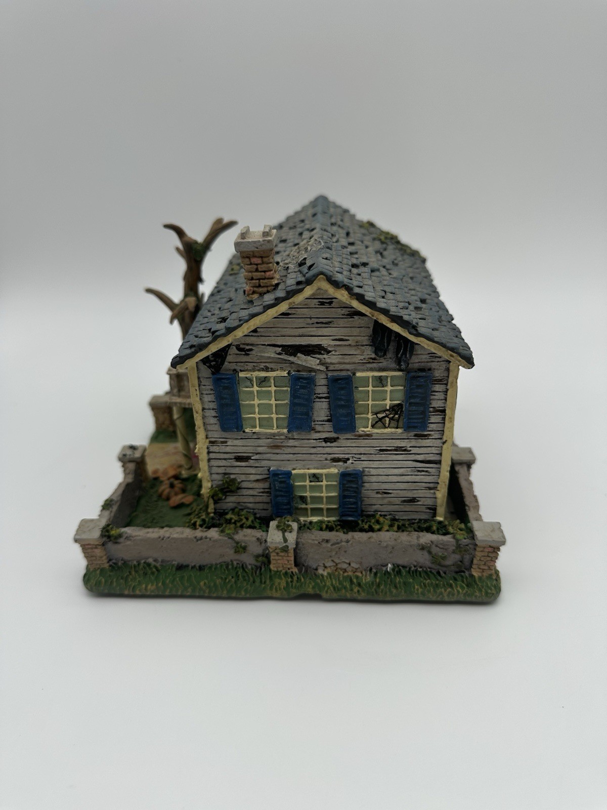 Hawthorne Village The Doyle House Halloween Village Horror Classics w/ COA Box
