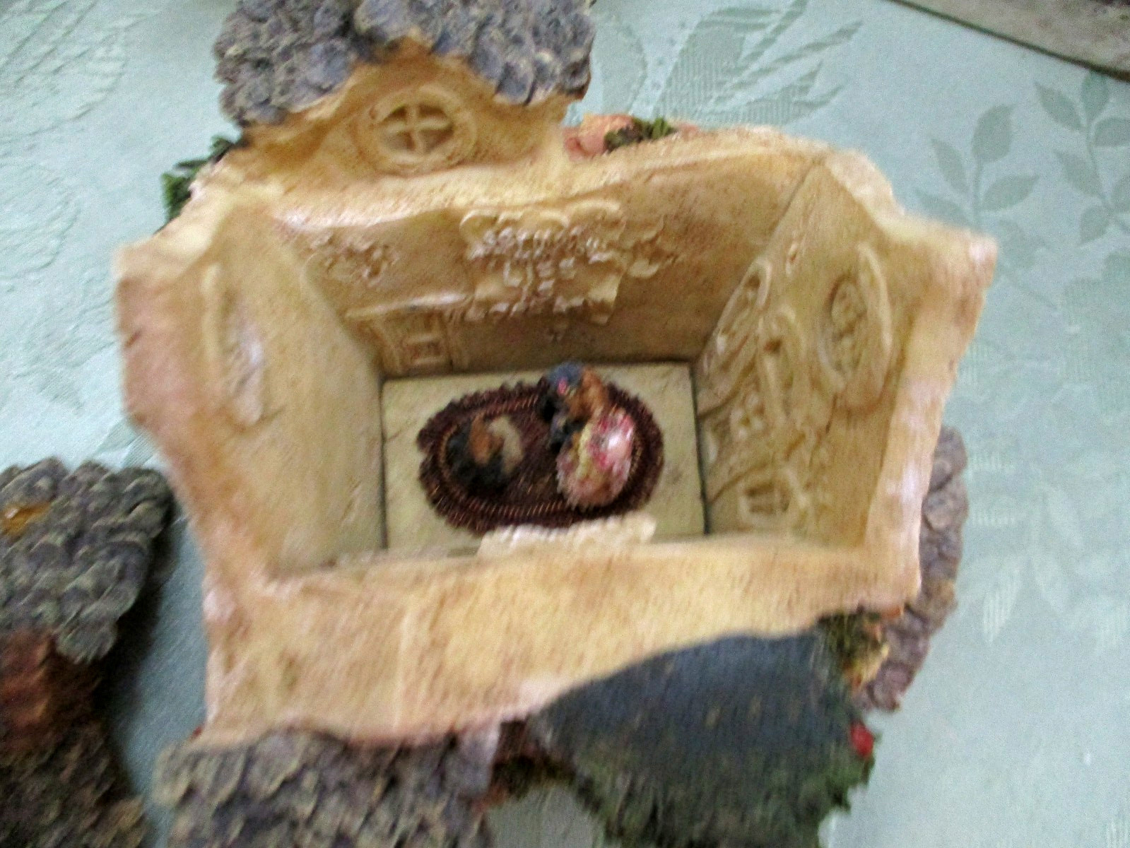 Boyds Bearly- Built Villages “Chapel In The Woods” & Accessories 2000 NIB