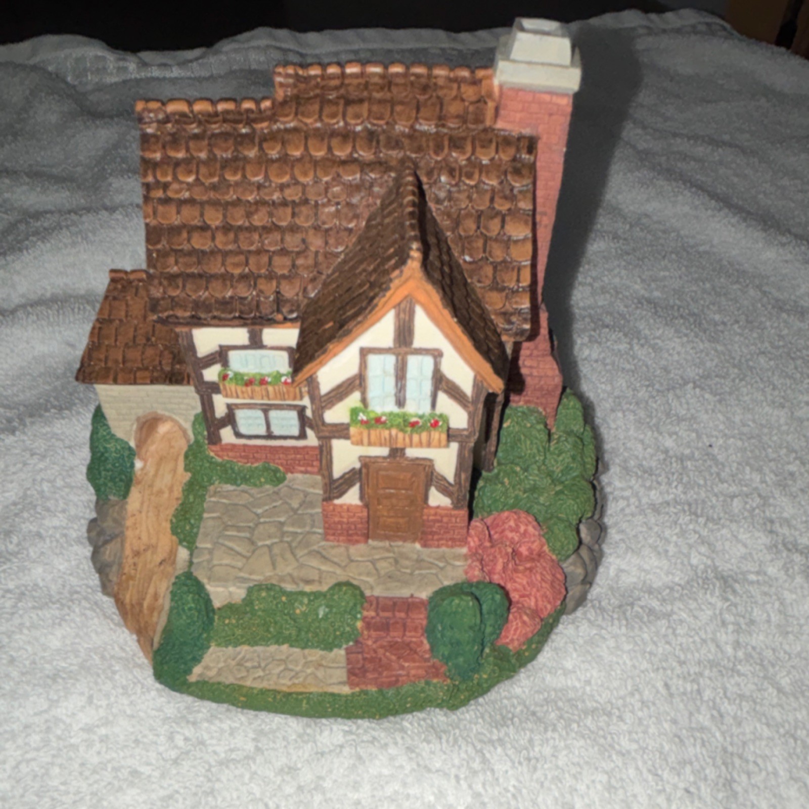 Olde England’s Classic Cottages Tudor Hall Hand Painted Ceramic Porcelain House