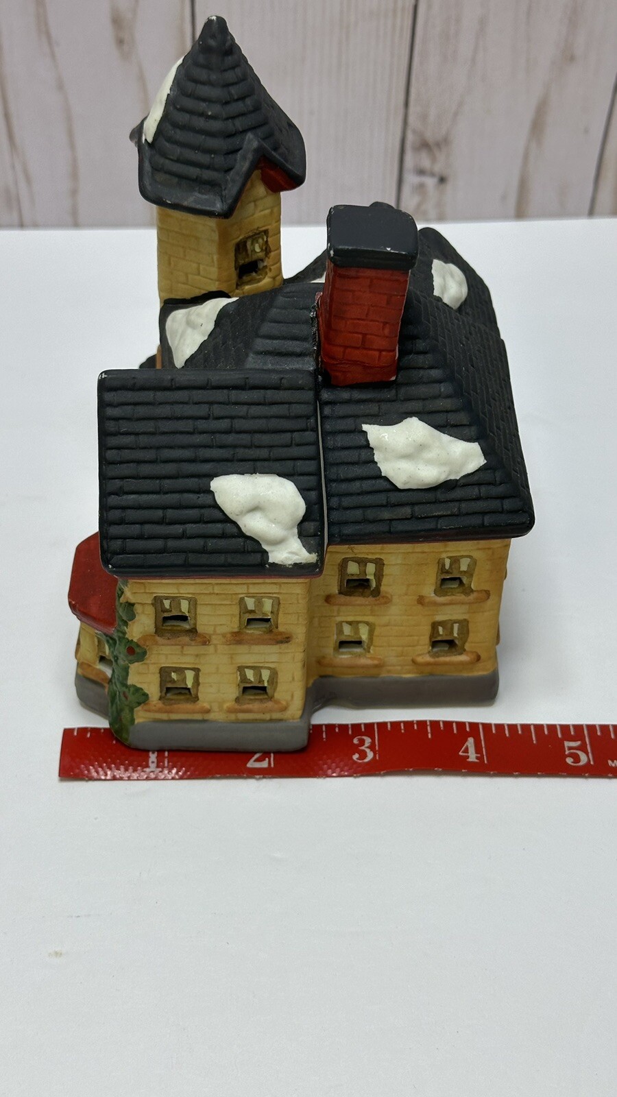Vintage Christmas 1995 Santas Best Village Victorian Village *Repaired Chimney*