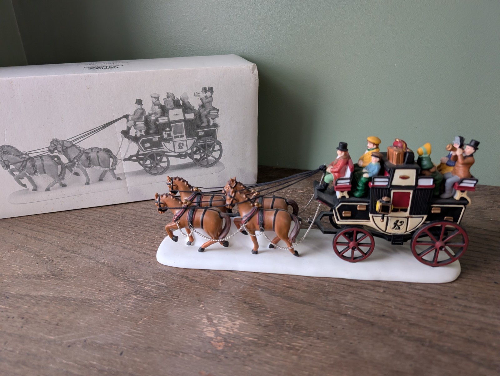 Dept 56 Dickens Village 1991 Holiday Coach #5561-1 Horse Drawn Carriage Open Box