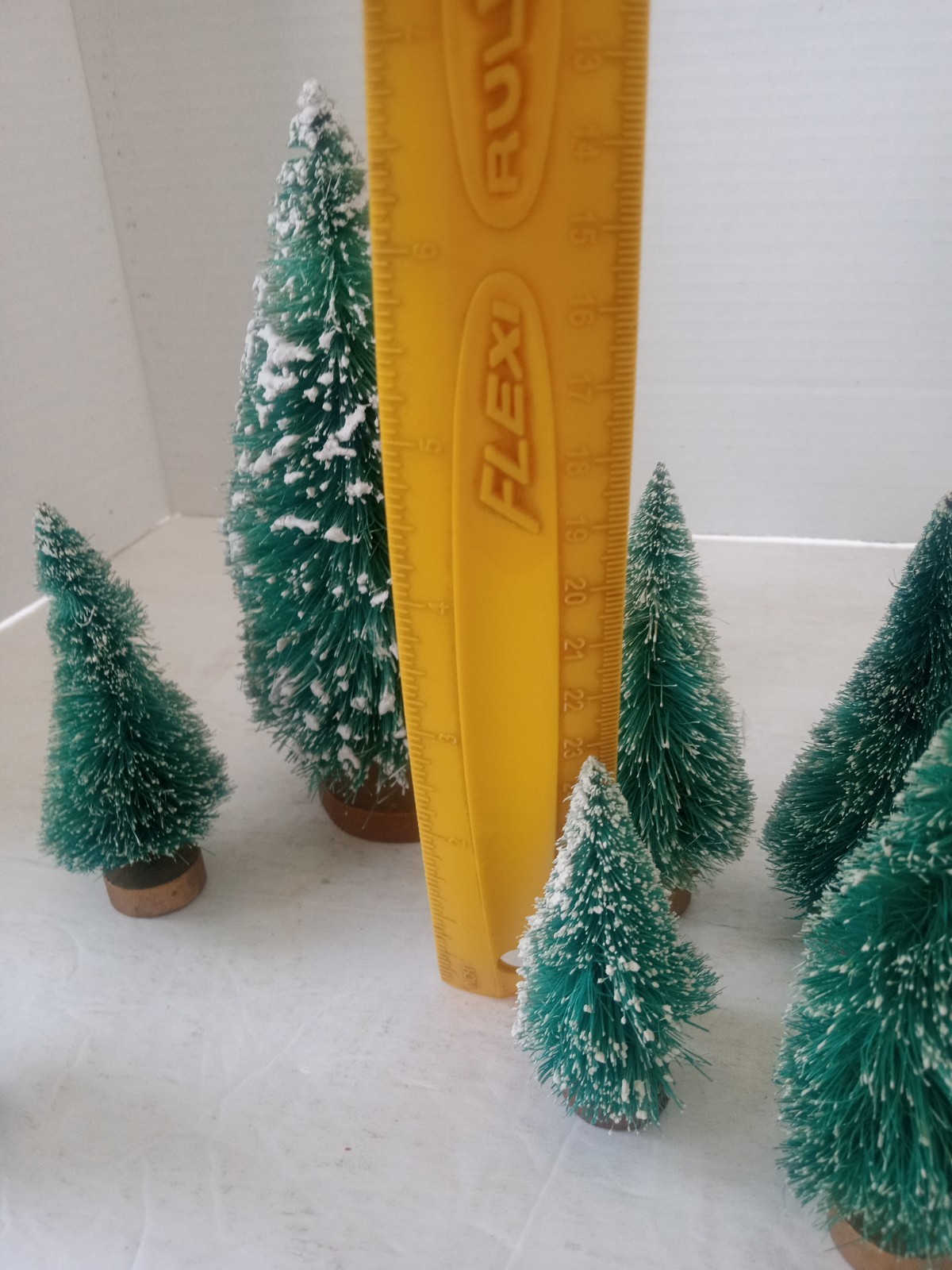 Vintage Sisal Bottle Brush Trees Wood Base Lot of 8 Christmas Village Modeling