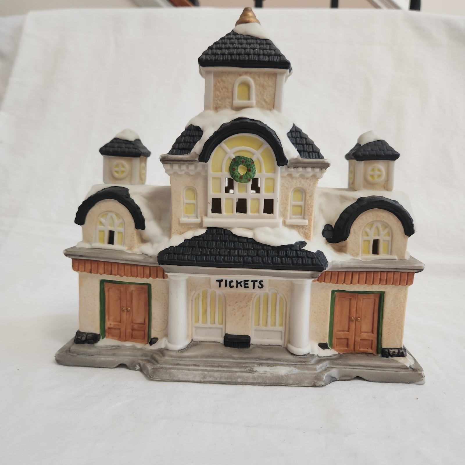 Mercuries Dickens St. Train Station Building Winter Christmas Village Display