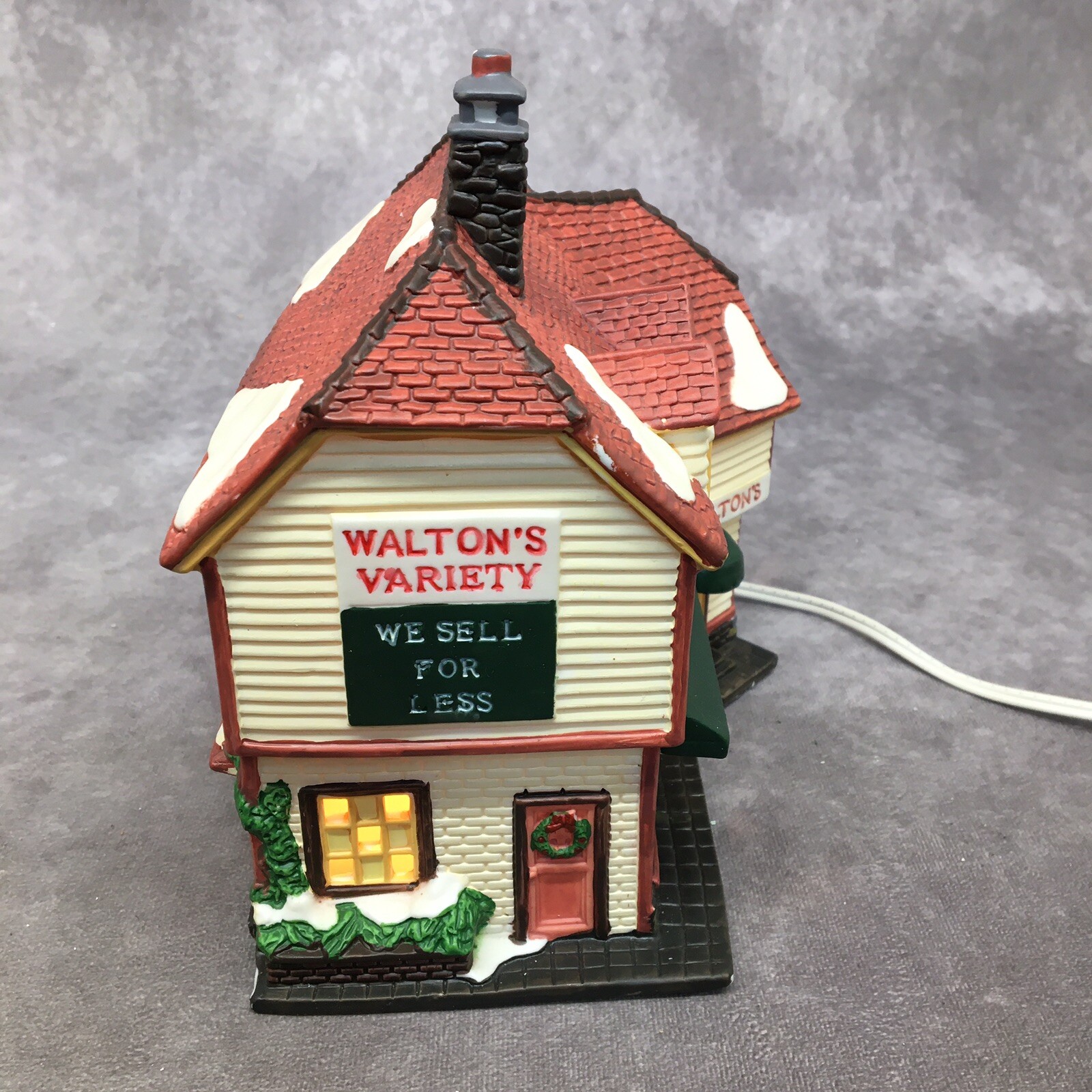 Holiday Time Walton’s 5&10 Collectors Edition Lighted House -Read Description