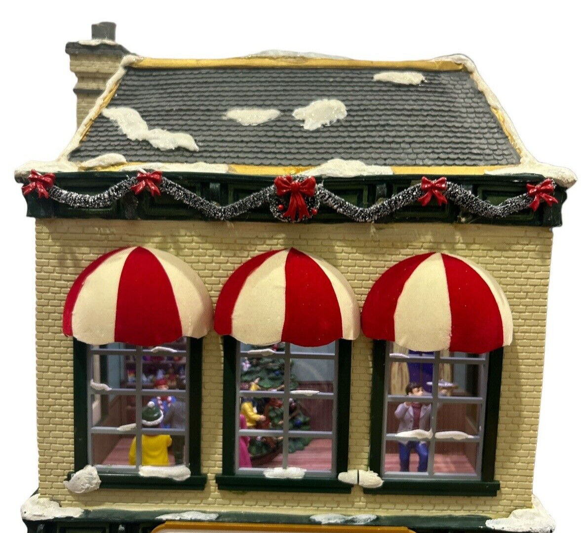 Mr. Christmas – Animated Hyde Park Village STUNNING – Gold Label Collection