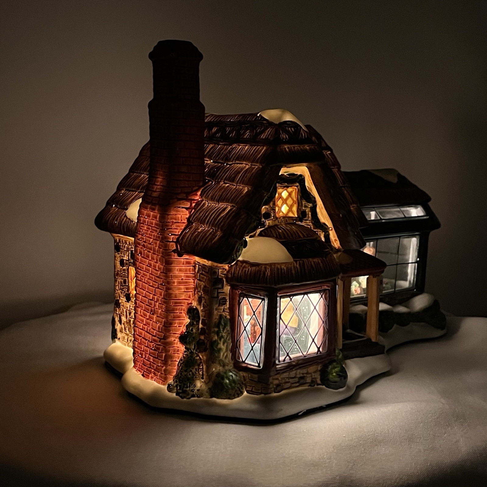 Victorian Village Collectibles Lighted “Flower Shop” With Light Cord- Rare Find