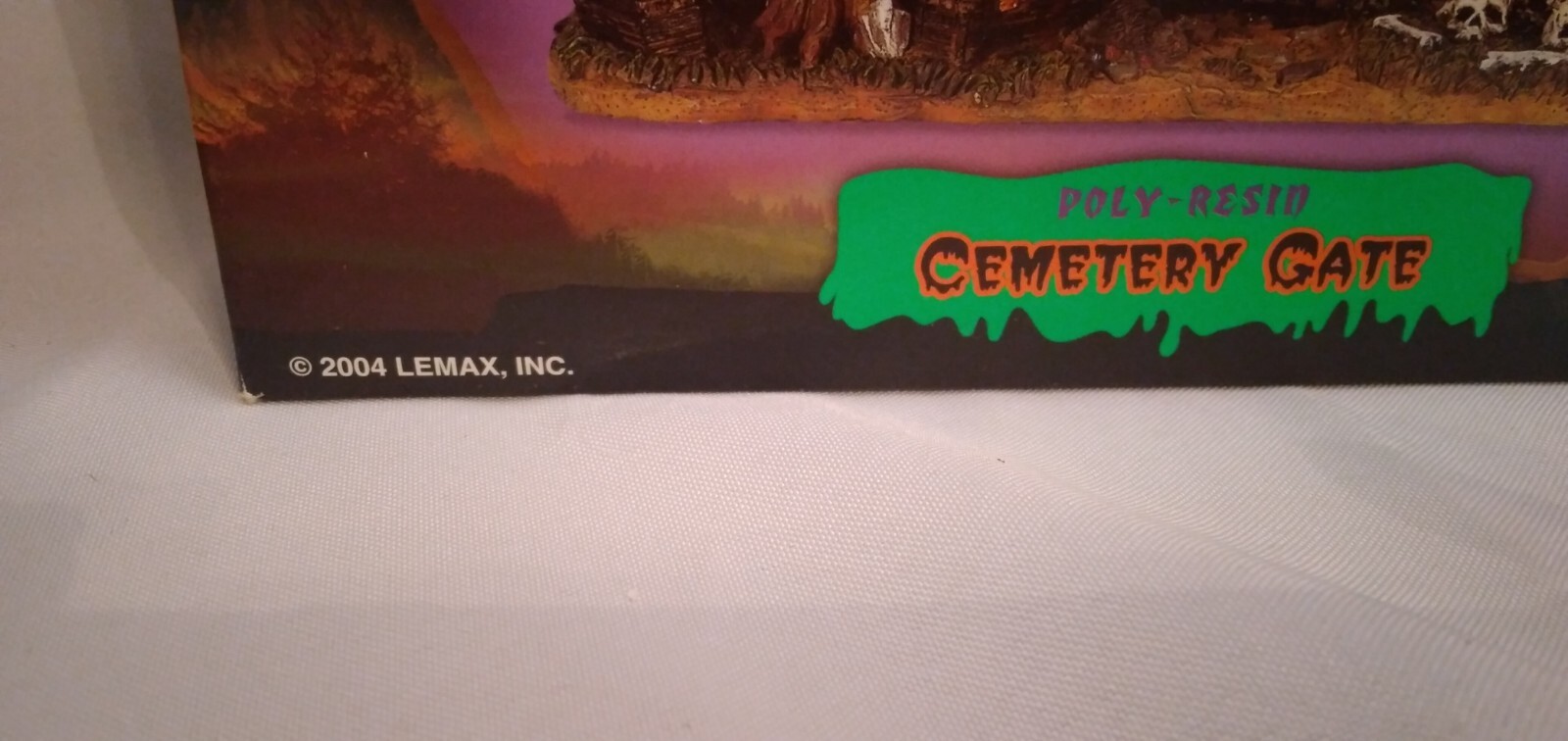 2004 Lemax Spooky Town Forsaken Cemetery Gate Halloween Village Tabletop Retired