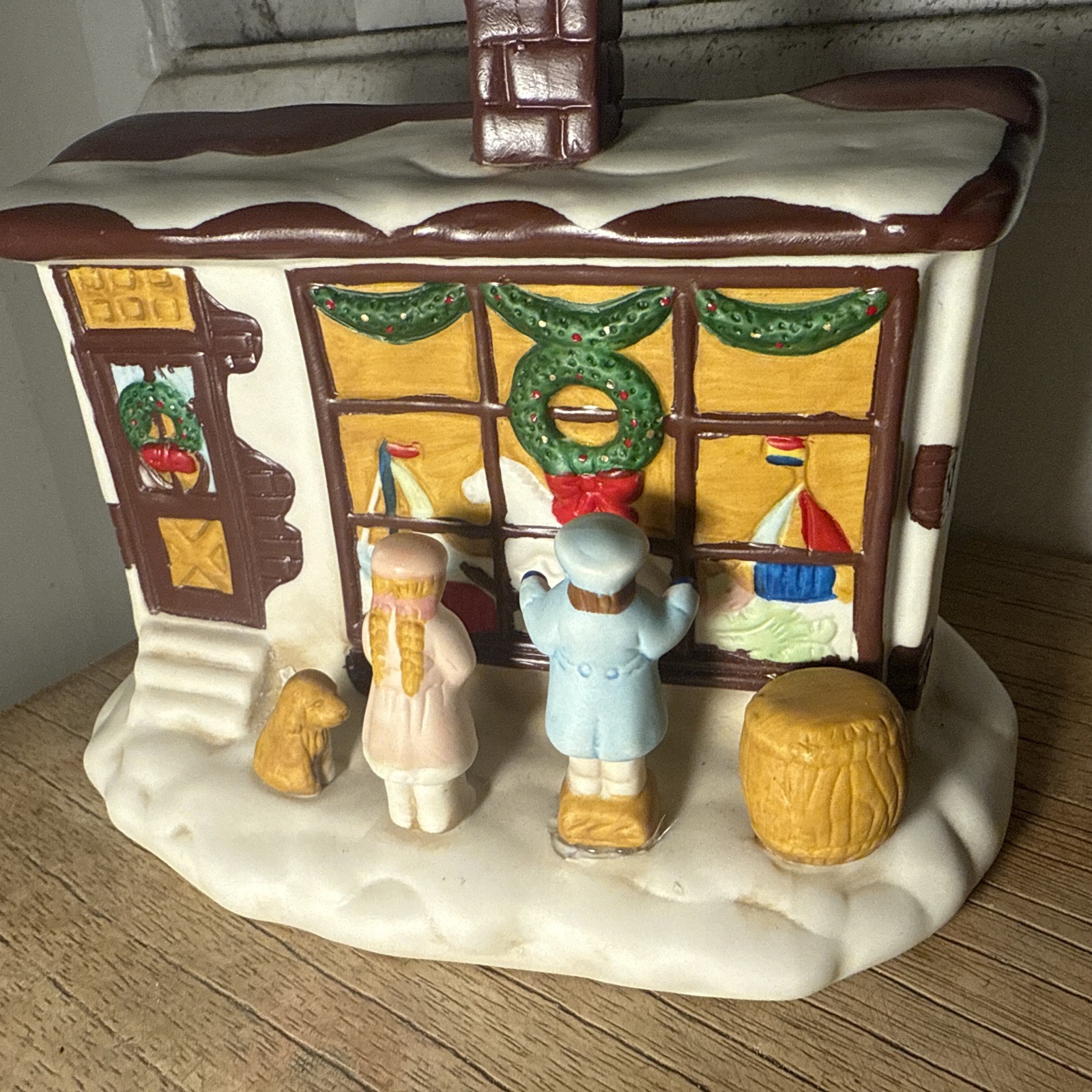 Christmas Around the World Lighted Toy Shop Front 1994 Vintage Holiday Display