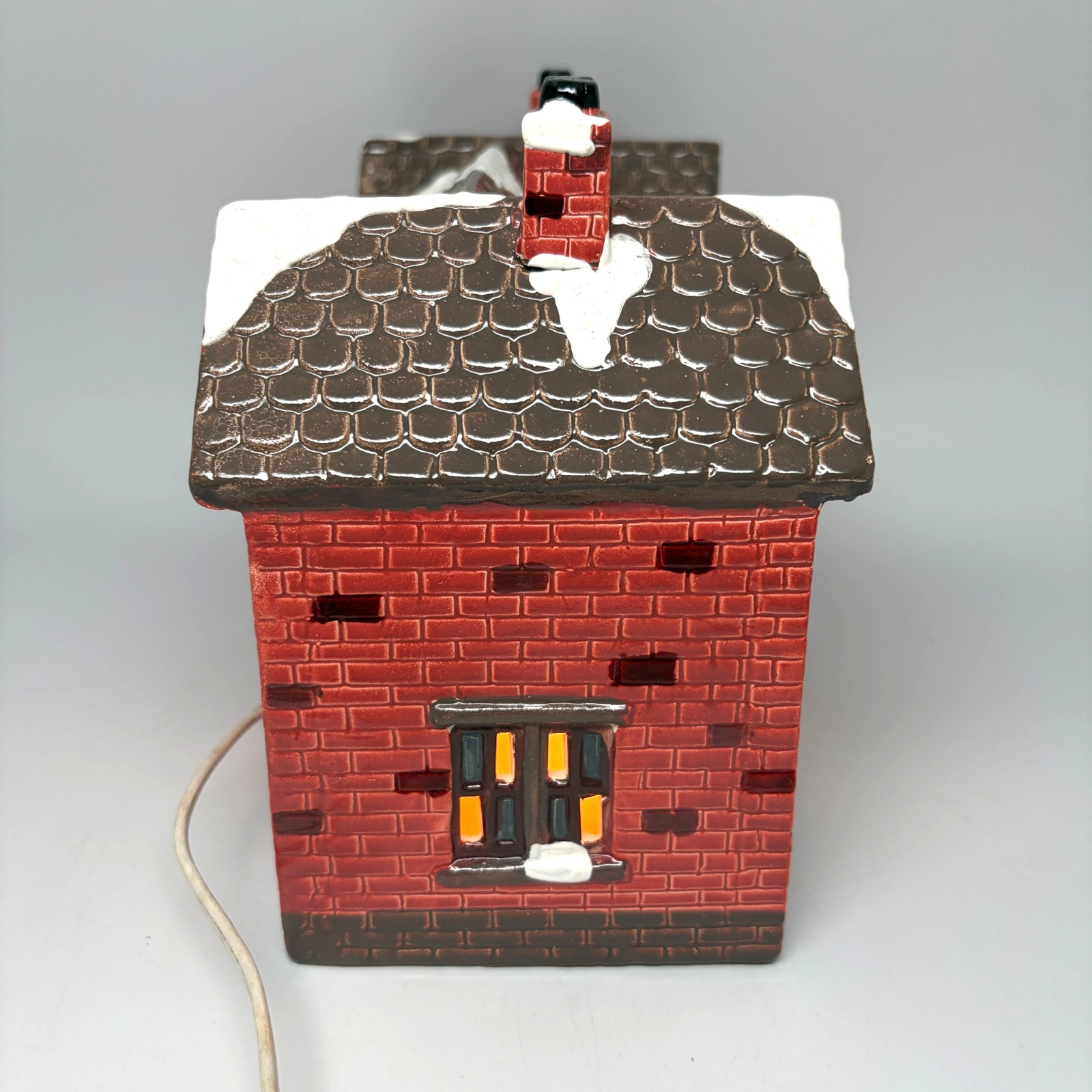 Dept 56 Snow Village 1986 Depot with Train, has light, bag of coal, & hangtag,