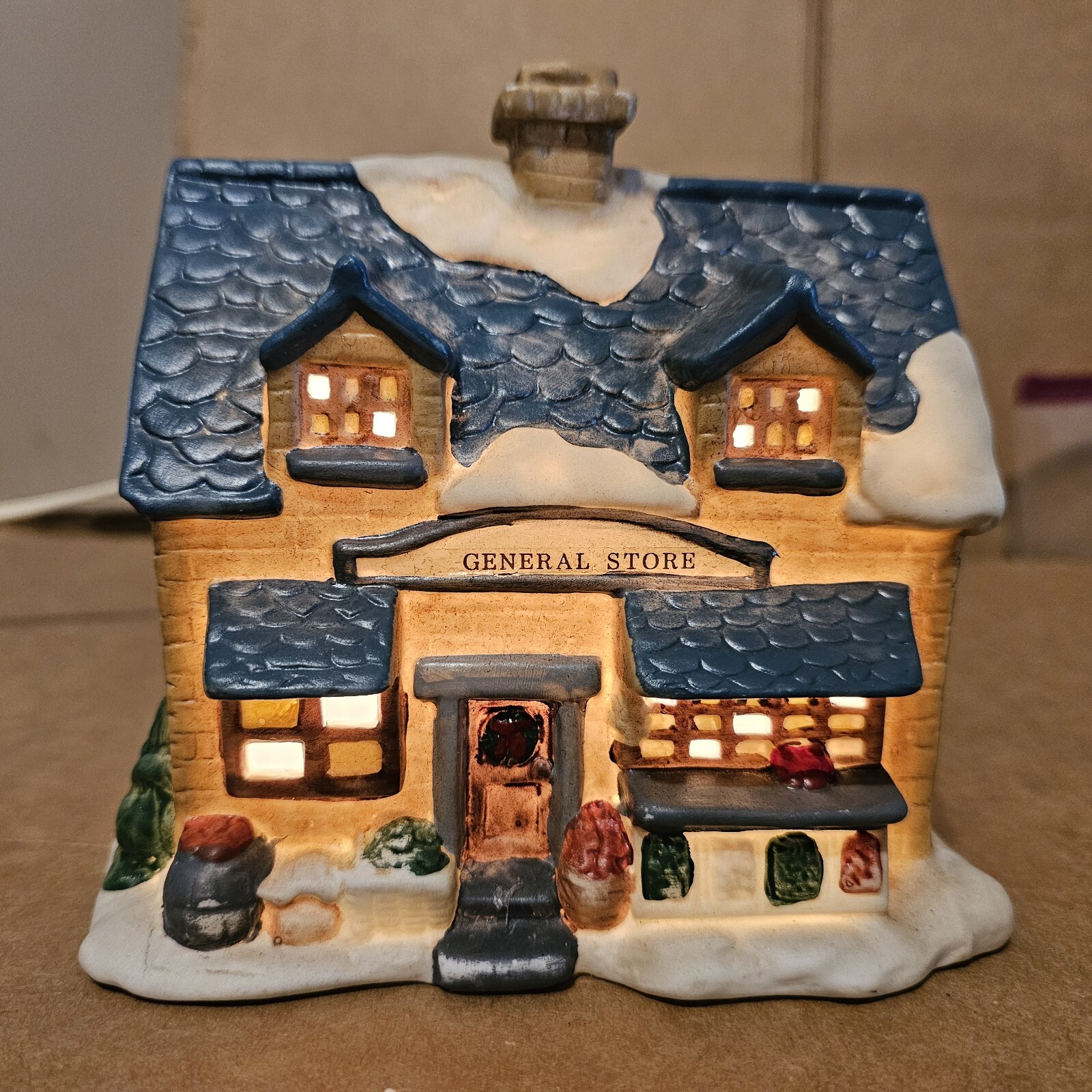 Frank’s ~Winter Tyme Village~ General Store with Light & Box WORKS ~Estate Sale