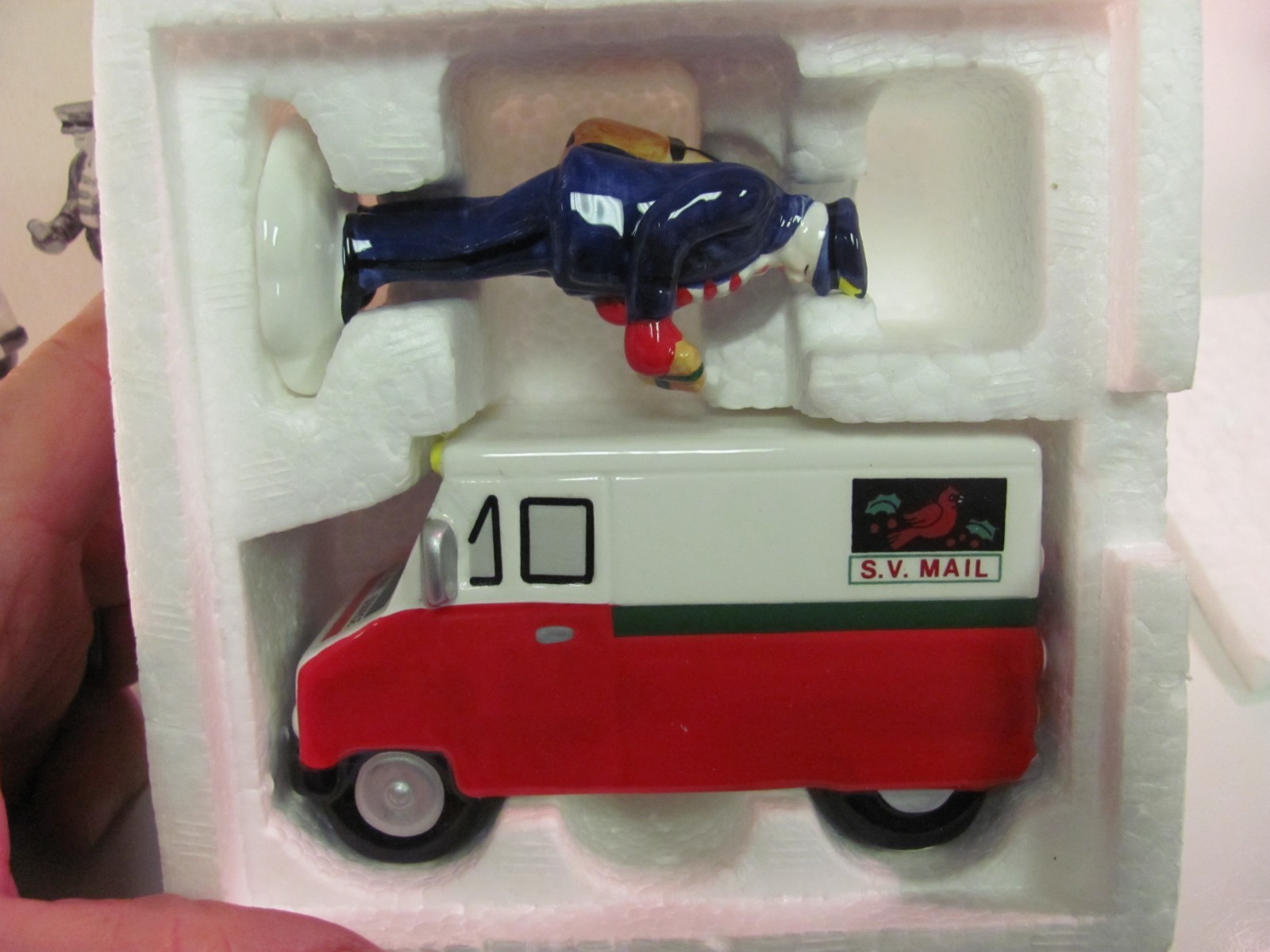 Dept 56 Snow Village Christmas 2 Pc Accessory SPECIAL DELIVERY #5197-7 Original