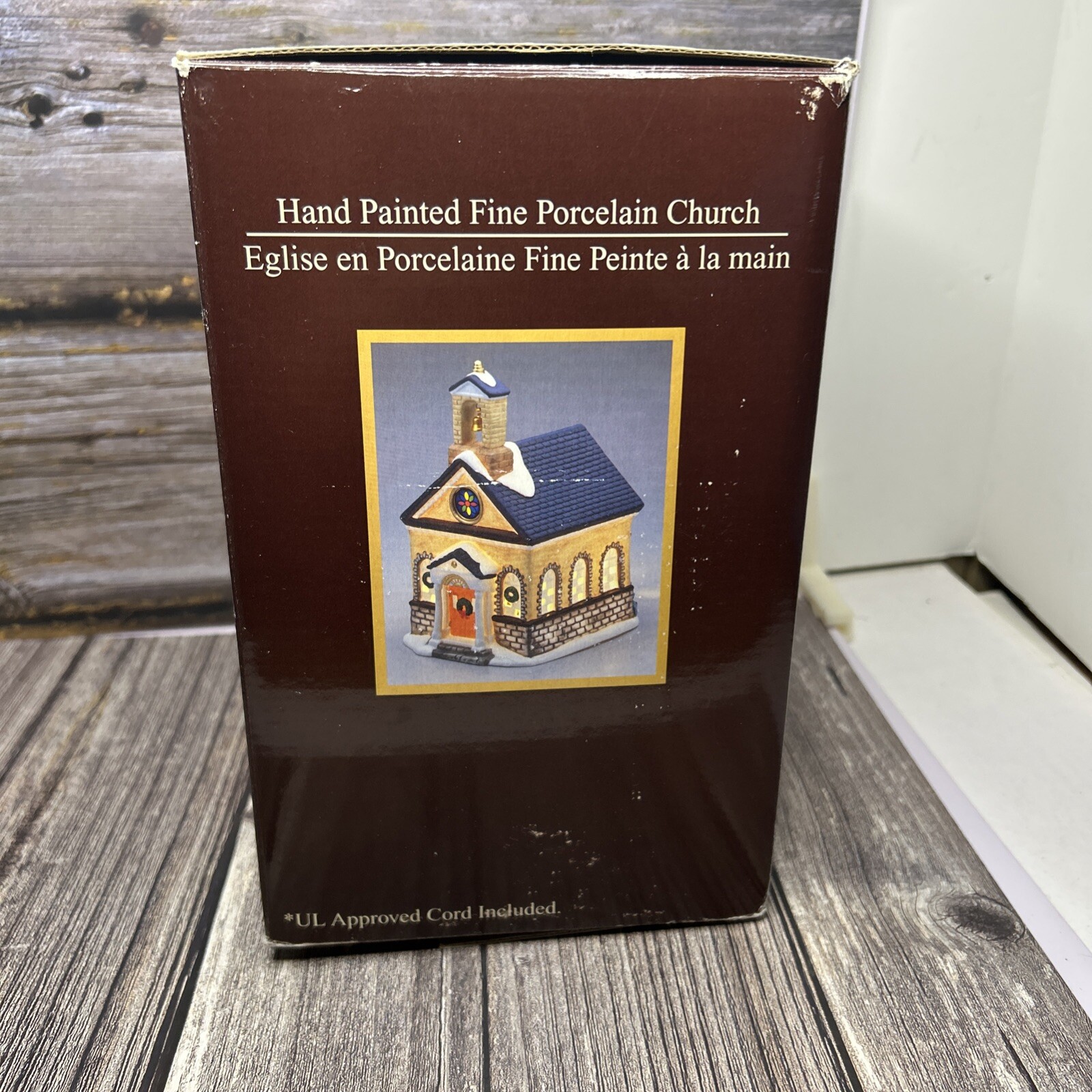 Galleria Inc Hand Painted Fine Porcelain Collectable Church Lighted Christmas