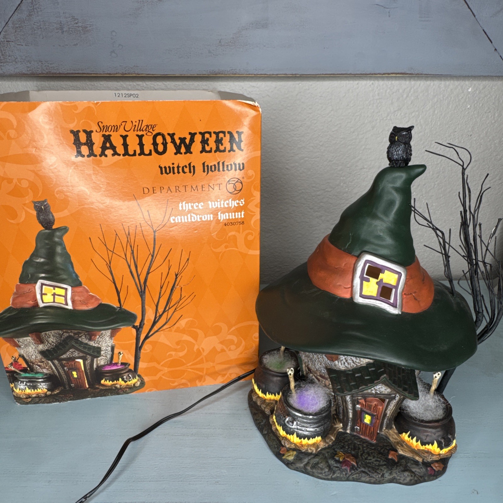 DEPT 56 Halloween THREE WITCHES CAULDRON HAUNT Witch Hollow in Box 4030758 WORKS