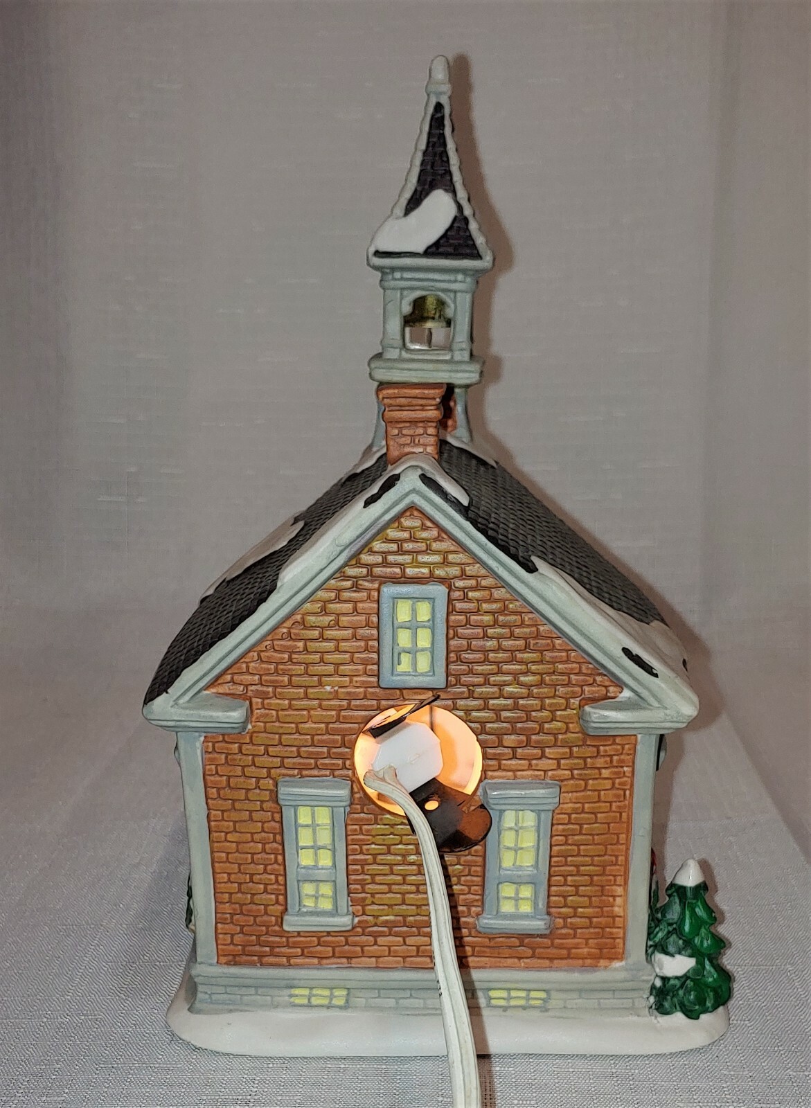 Towne Series “Red Brick School” with Bell