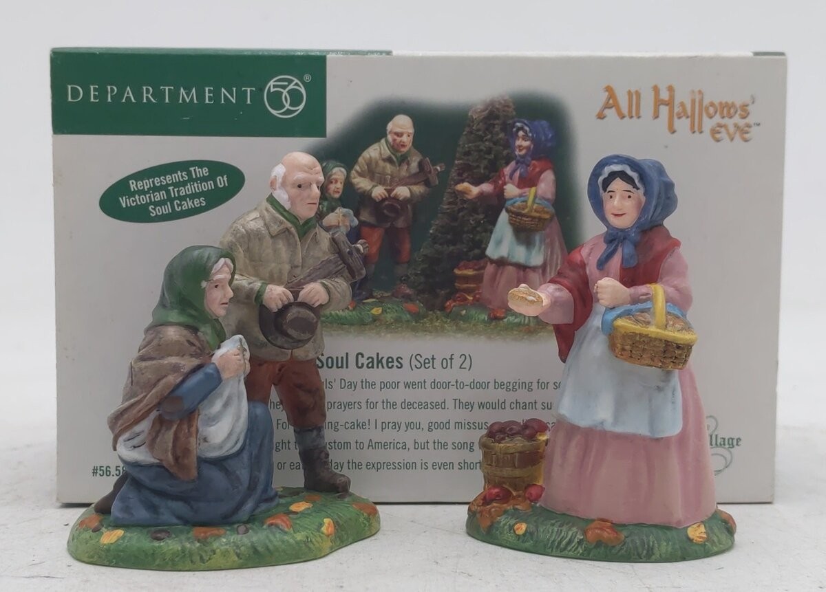 Dept 56 56.58412 Dickens Village All Hollow’s Eve “Begging For Soul Cakes” EX