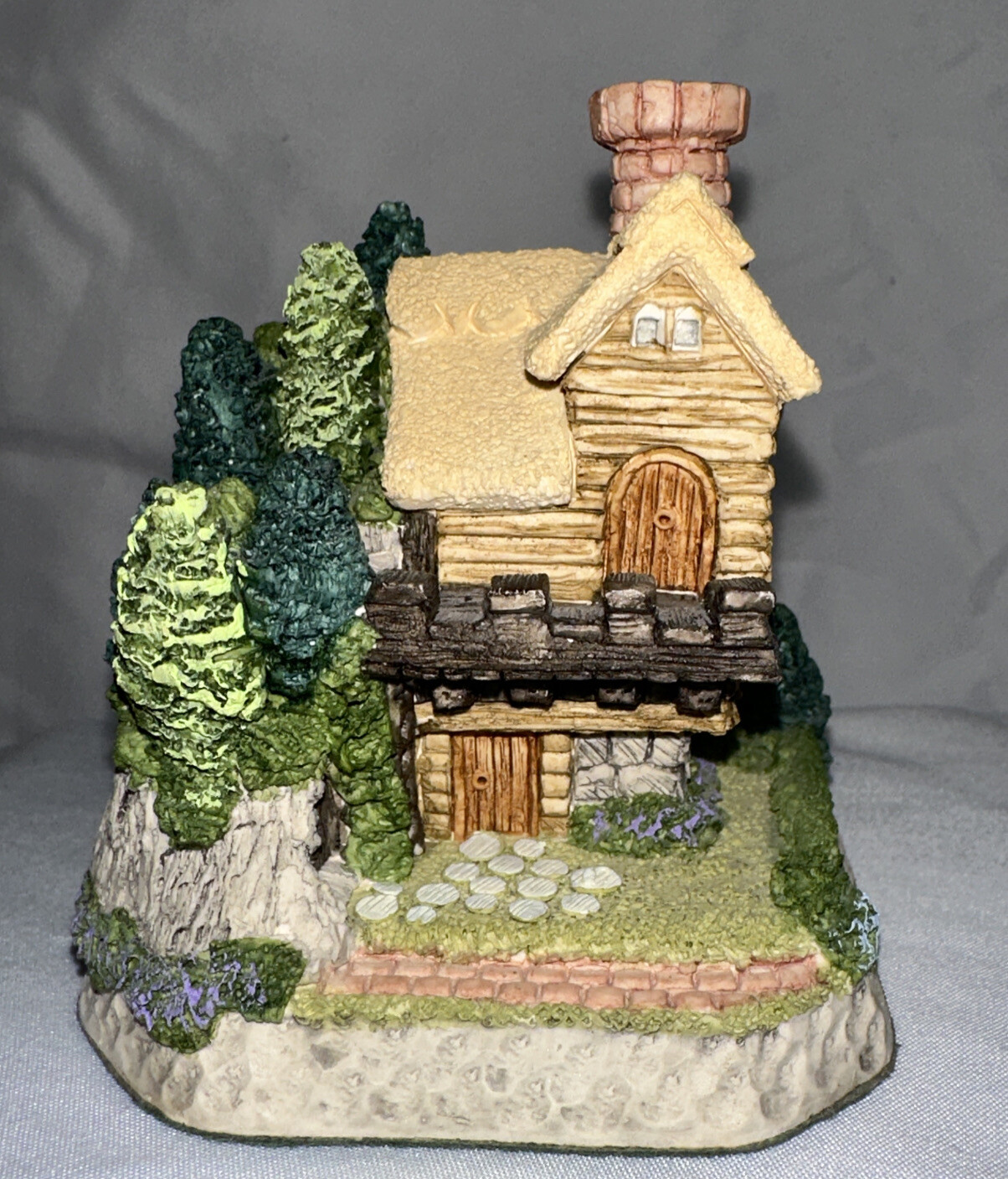 King Richards Bower Miniature Cottage David Winter With Box Certificate 1995