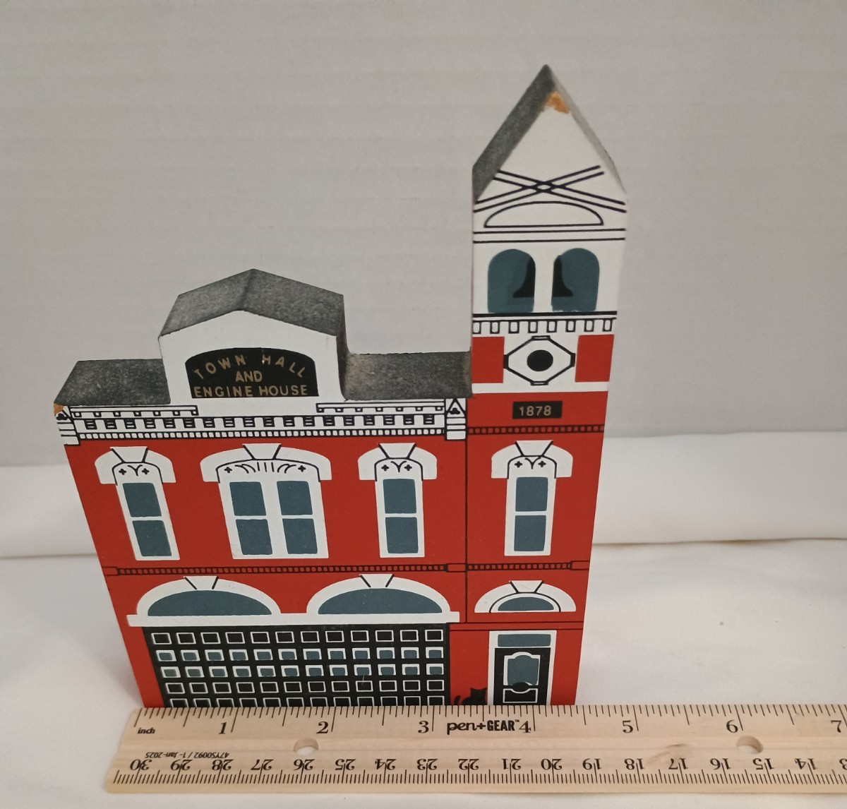 THE CAT’S MEOW VILLAGE MIXED WOOD HOME BUILDINGS + MORE LOT Of 7 SIGNED