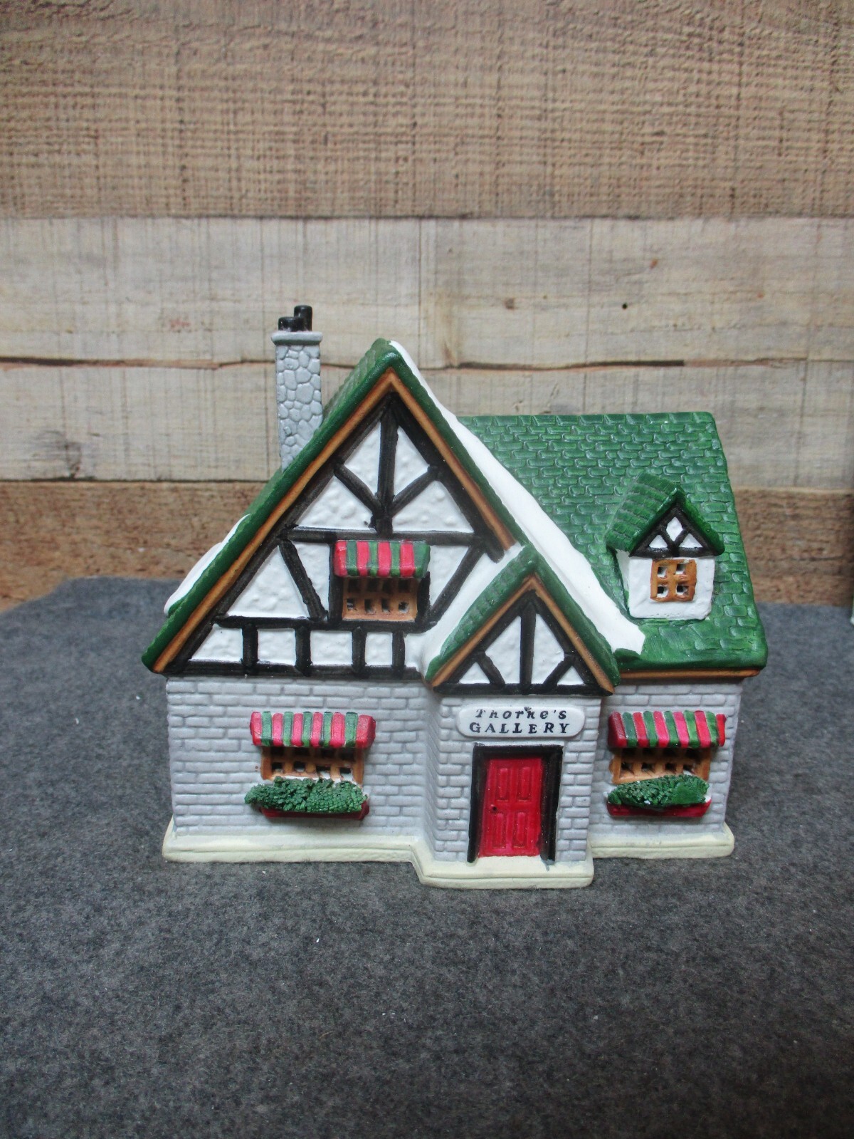 Lemax Hearthside Village “Thorne’s Gallery” 1995