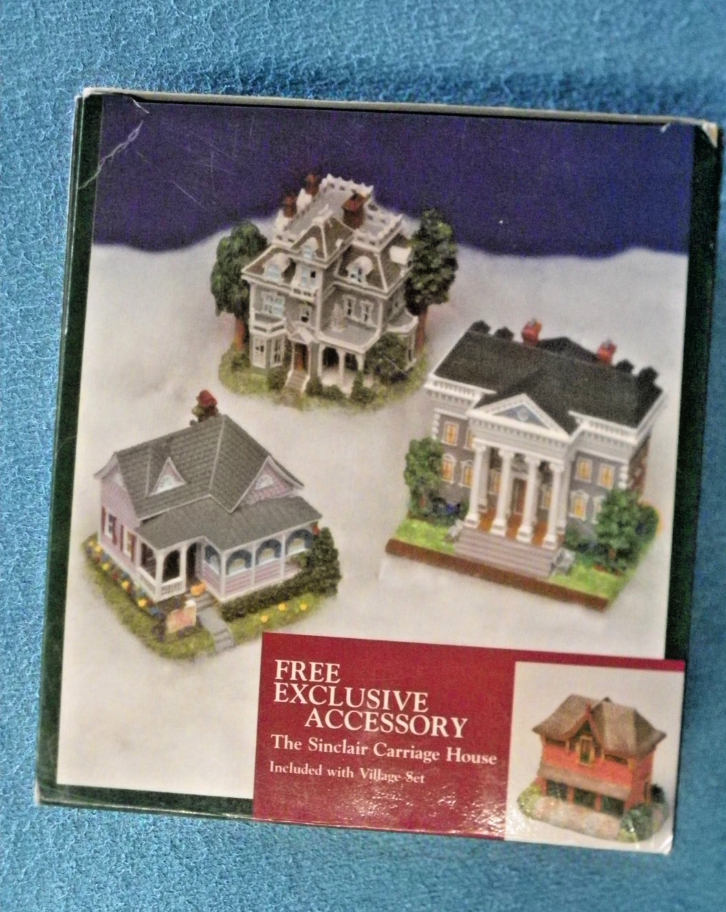 Liberty Falls Village Set w/Free Sinclair Carriage House 2001 Unused in Box